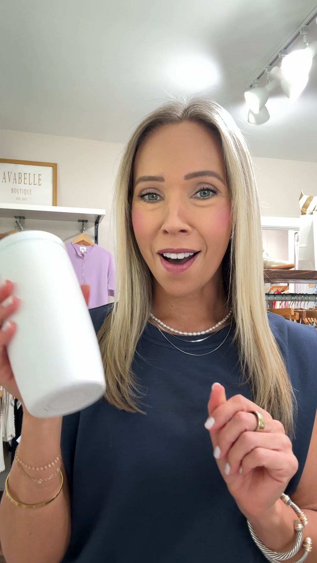 The best leak proof coffee or hot tea tumbler! Keeps drinks hot all day! Plus the 360 degree lid is a game changer! Makes a great last minute Father’s Day gift too!

#LTKSaleAlert #LTKmorningroutine #LTKHome