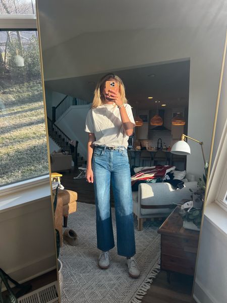 Love the fit of these Aritzia jeans!! Wearing my true size