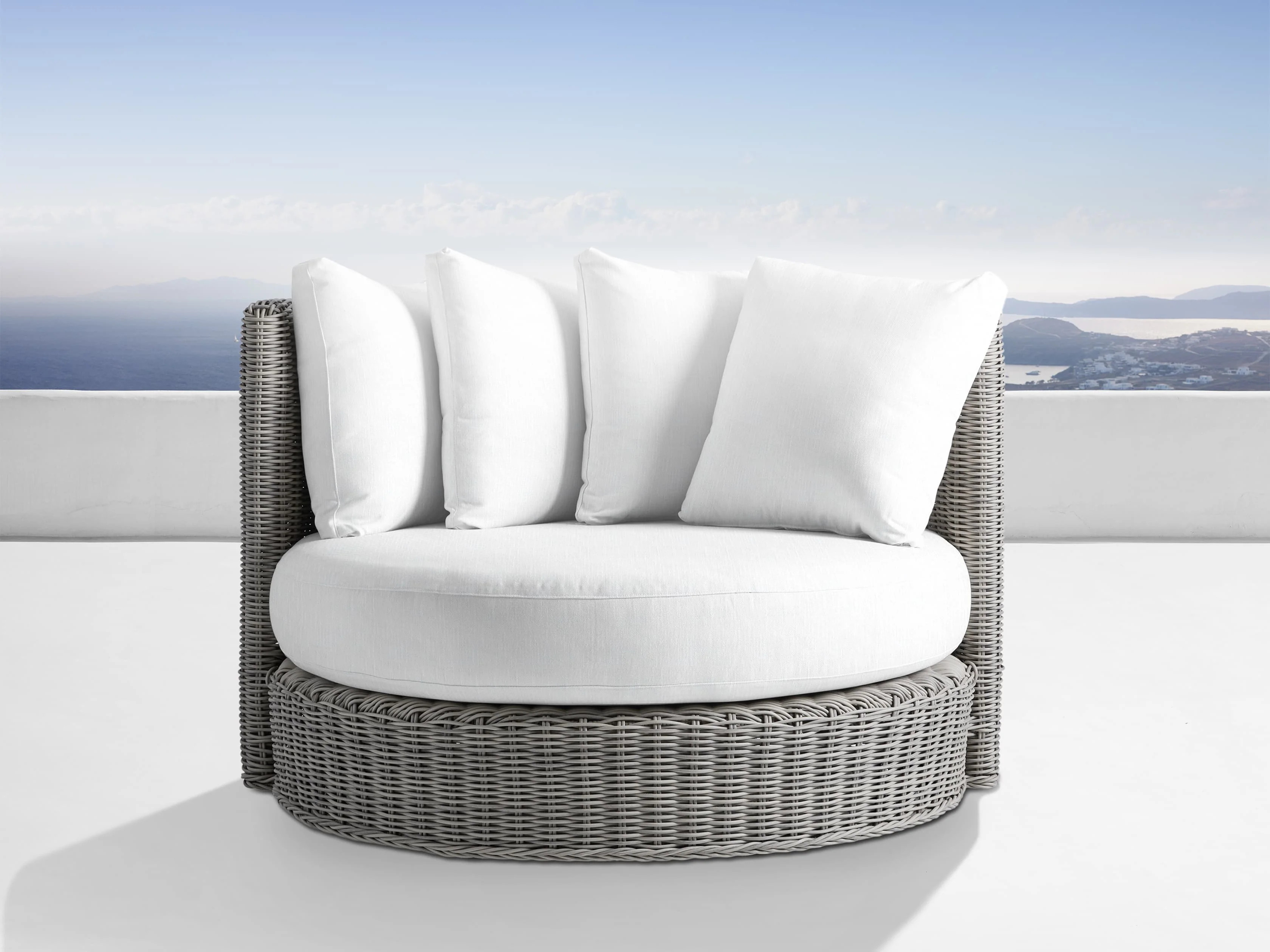 Wyatt Outdoor Swivel Daybed in Vista Grey | Arhaus