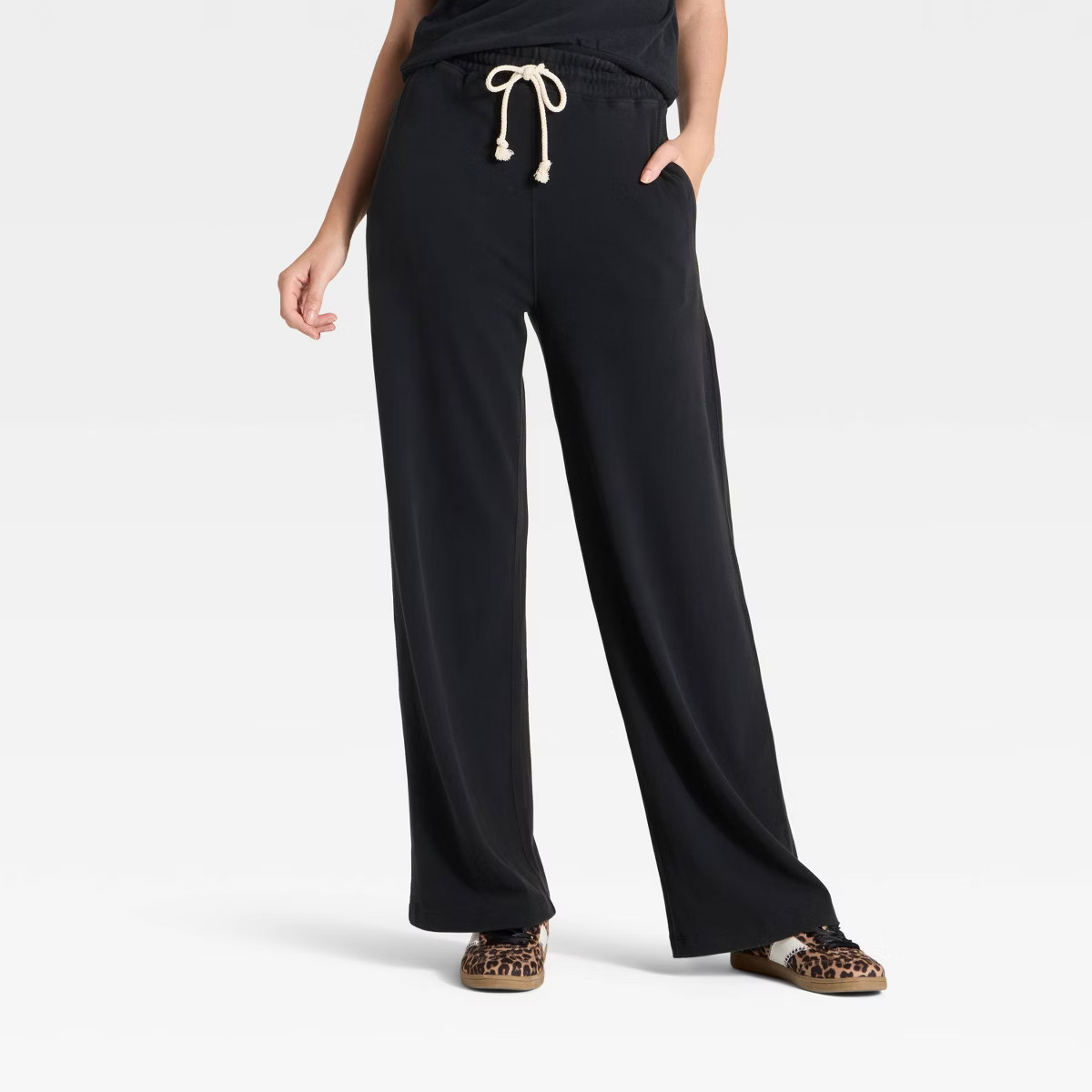 Women's Mid-Rise Relaxed Leg Sweatpants - Universal Thread™ | Target
