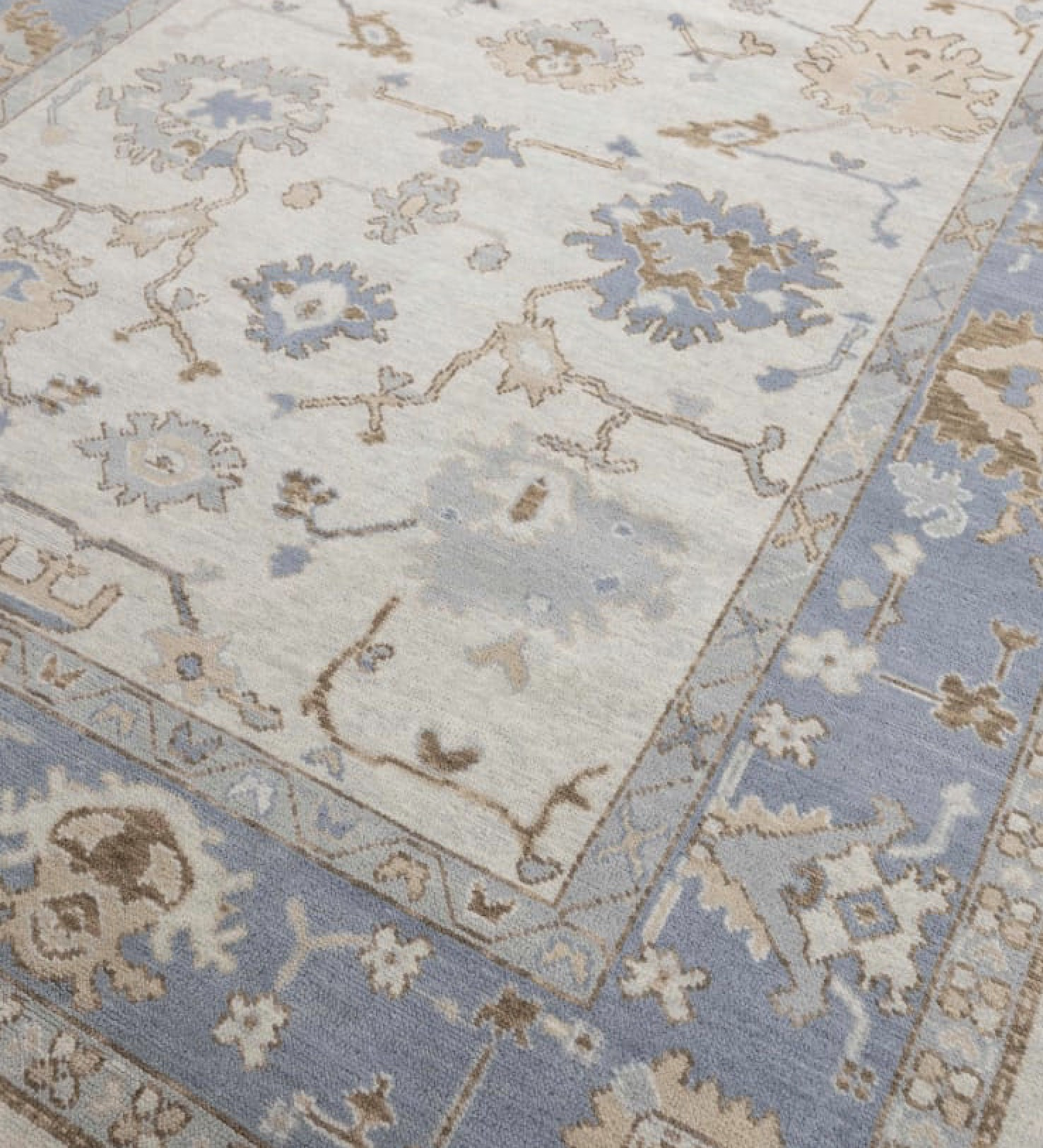 hollis (in stock) | The Loom and Company