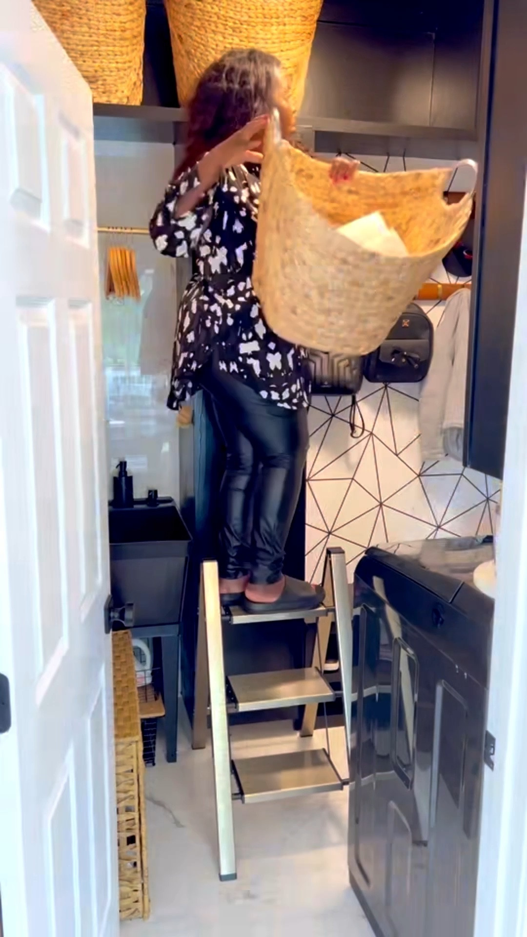 Here’s a little inspiration to organize that laundry room

#LTKHome #LTKSaleAlert