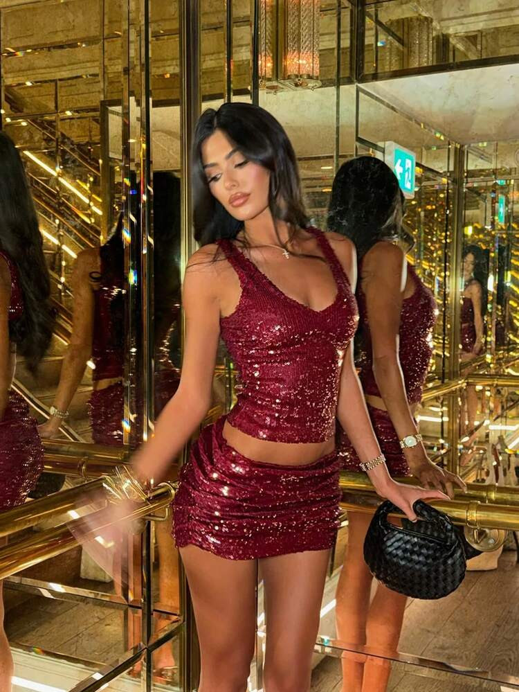 Elegant Sexy Luxurious Charming Shiny Gold Sequin Stretch Camisole & Skirt 2pcs Set, Suitable For Party, Date, Halloween, Night Out, Nightclub, Cocktail Party, Banquet | SHEIN