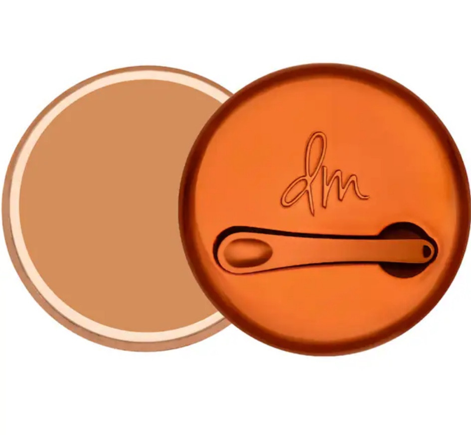 I have normal to oily skin & this didn’t make me oily 🙏🏽 
I’m wearing shade 4