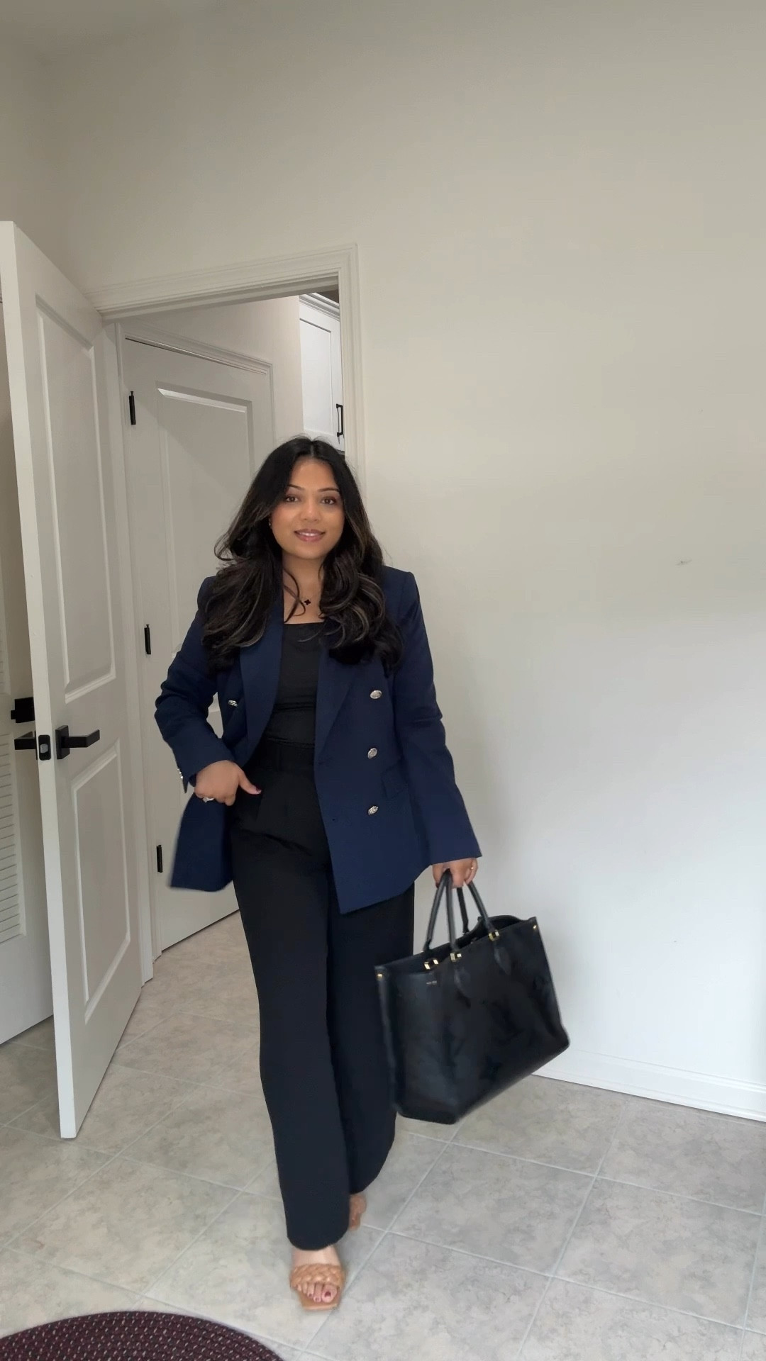 Petite girlies, I just found THE blazer we’ve all been waiting for 👀



#LTKPetite #LTKSaleAlert #LTKFallSale