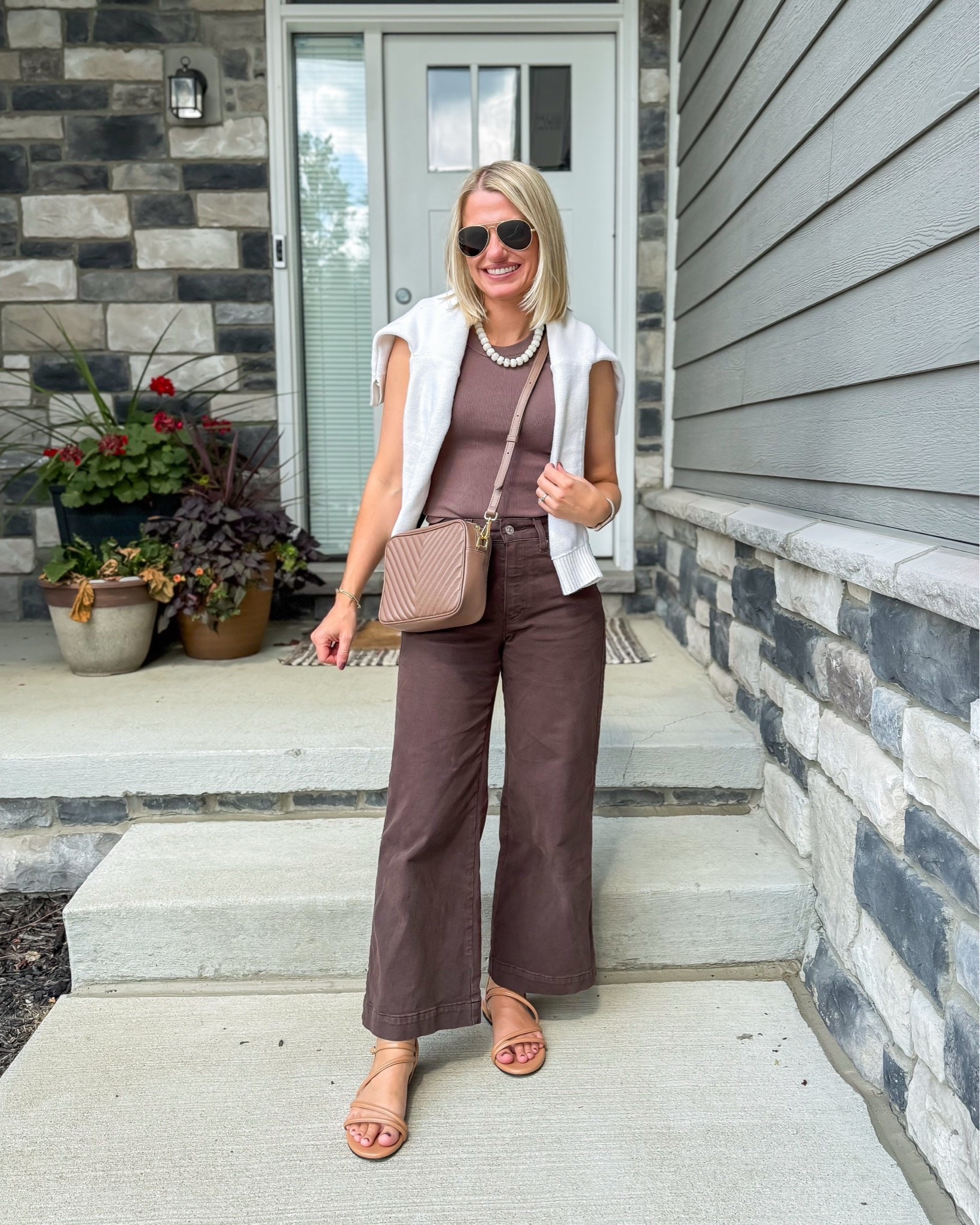 What I wore this week! 
Tank- xs
Jeans- 25 (I thrifted this pair! I also linked some more affordable options)

#LTKootd #LTKPetite #LTKOver40