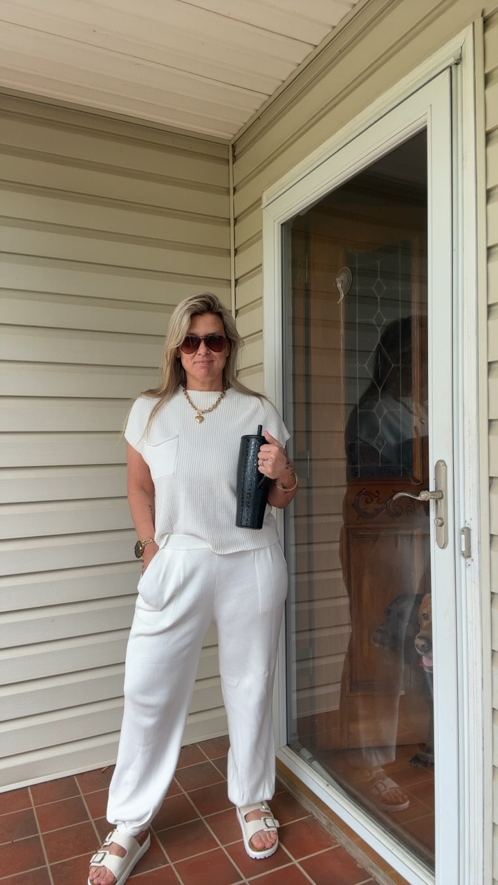 Love this set!!! Have in so many colors! Perfect Spring outfit 
Size: Large

#LTKStyleTip #LTKSaleAlert #LTKMidsize