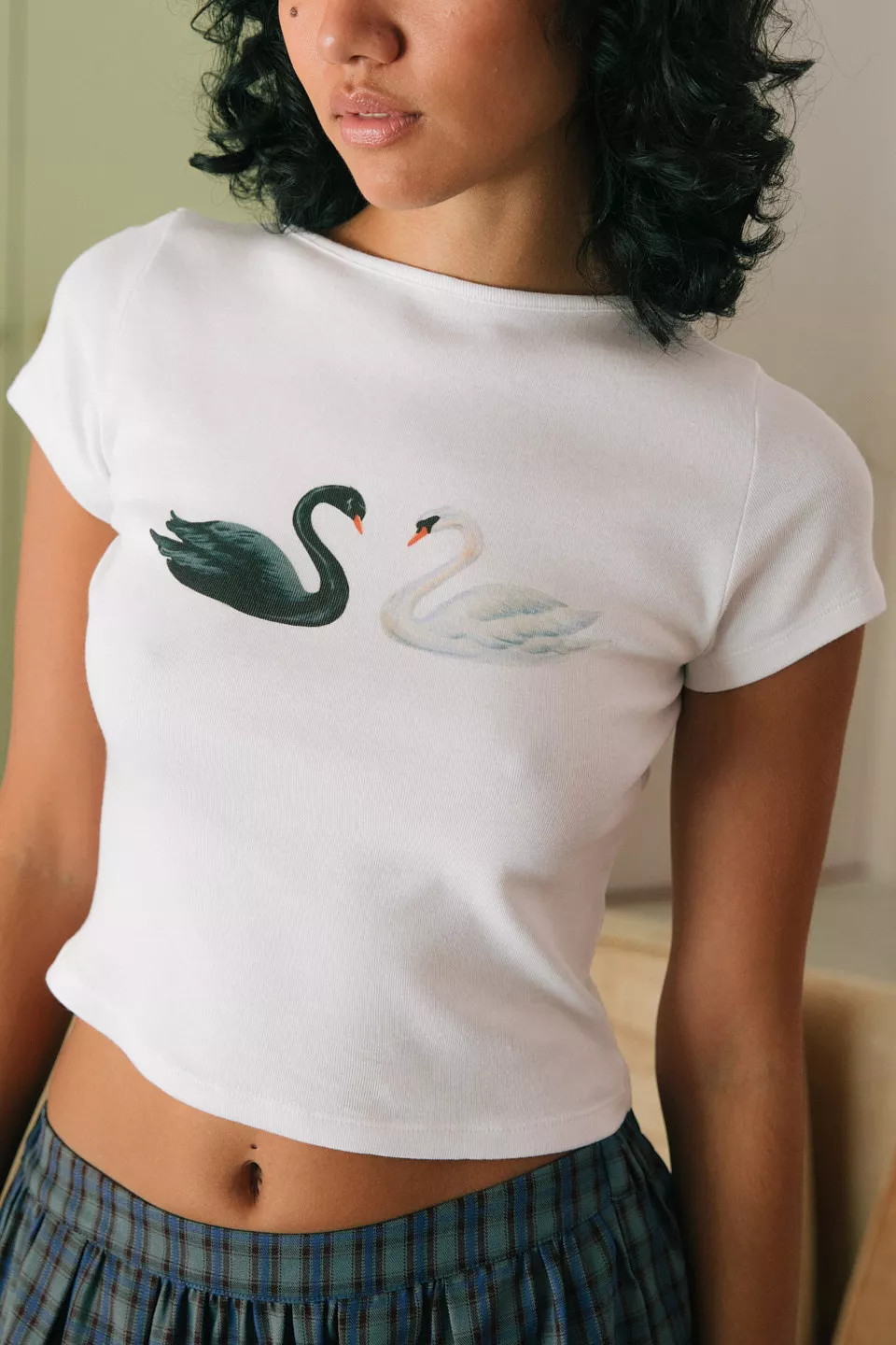 Lisa Says Gah Alex Swan Tee | Urban Outfitters (US and RoW)