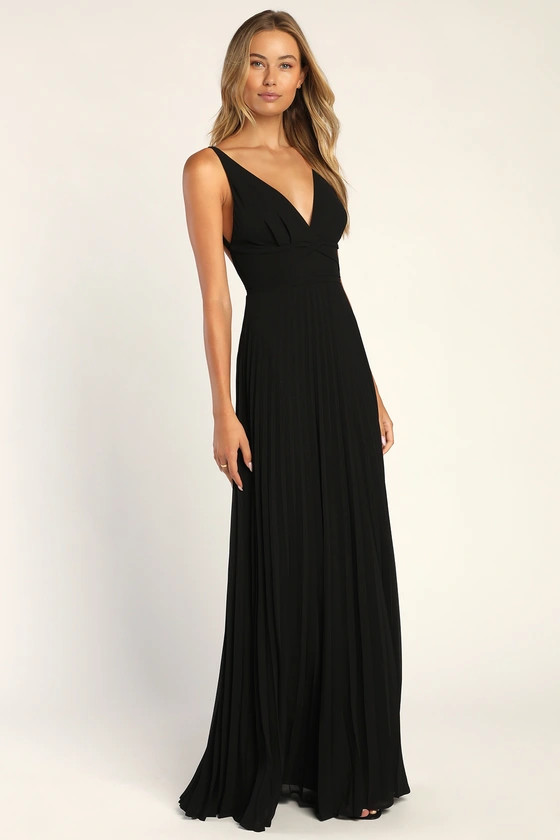 Height of Chic Black Pleated Backless Maxi Dress | Lulus (US)