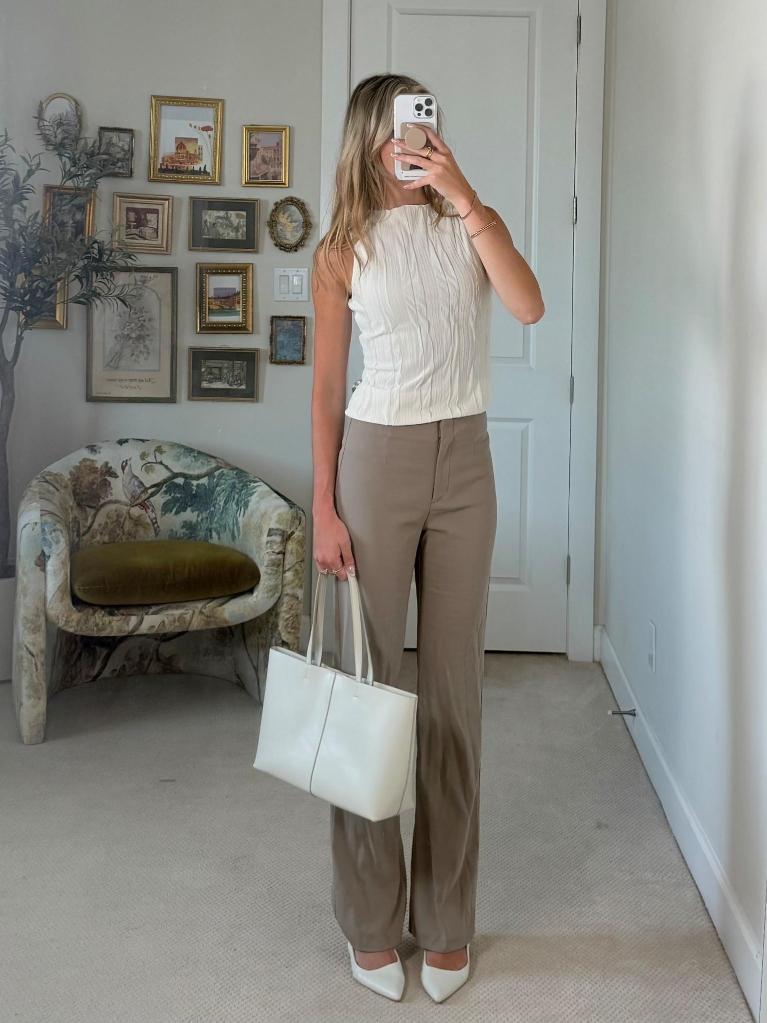 Corporate girly work outfitt

#LTKWorkwear