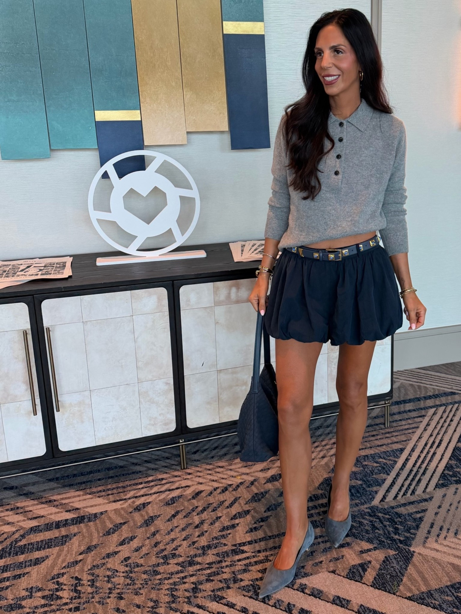 @Quince cashmere sweater 
Bubble hem shorts
A statement belt and an unexpected navy and light blue combo.. 
small sweater 
Size 4 shorts A statement

#LTKCon #LTKU #LTKOver40