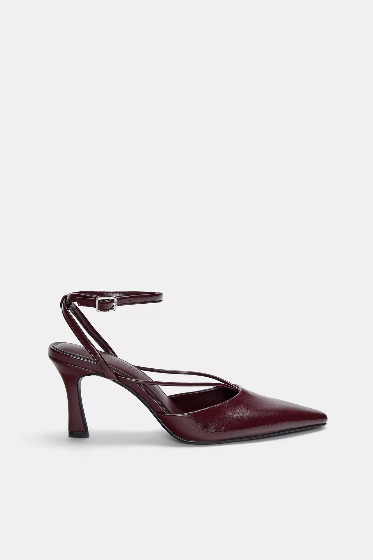 Absatzschuhe mit Riemen | PULL and BEAR DE