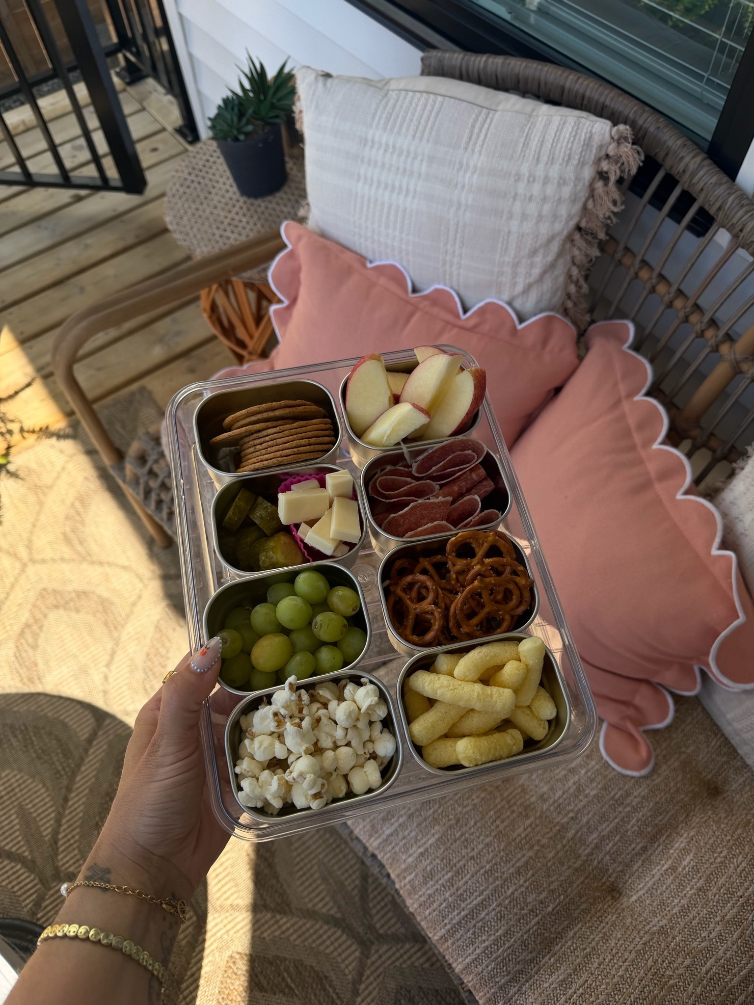 Snack tray