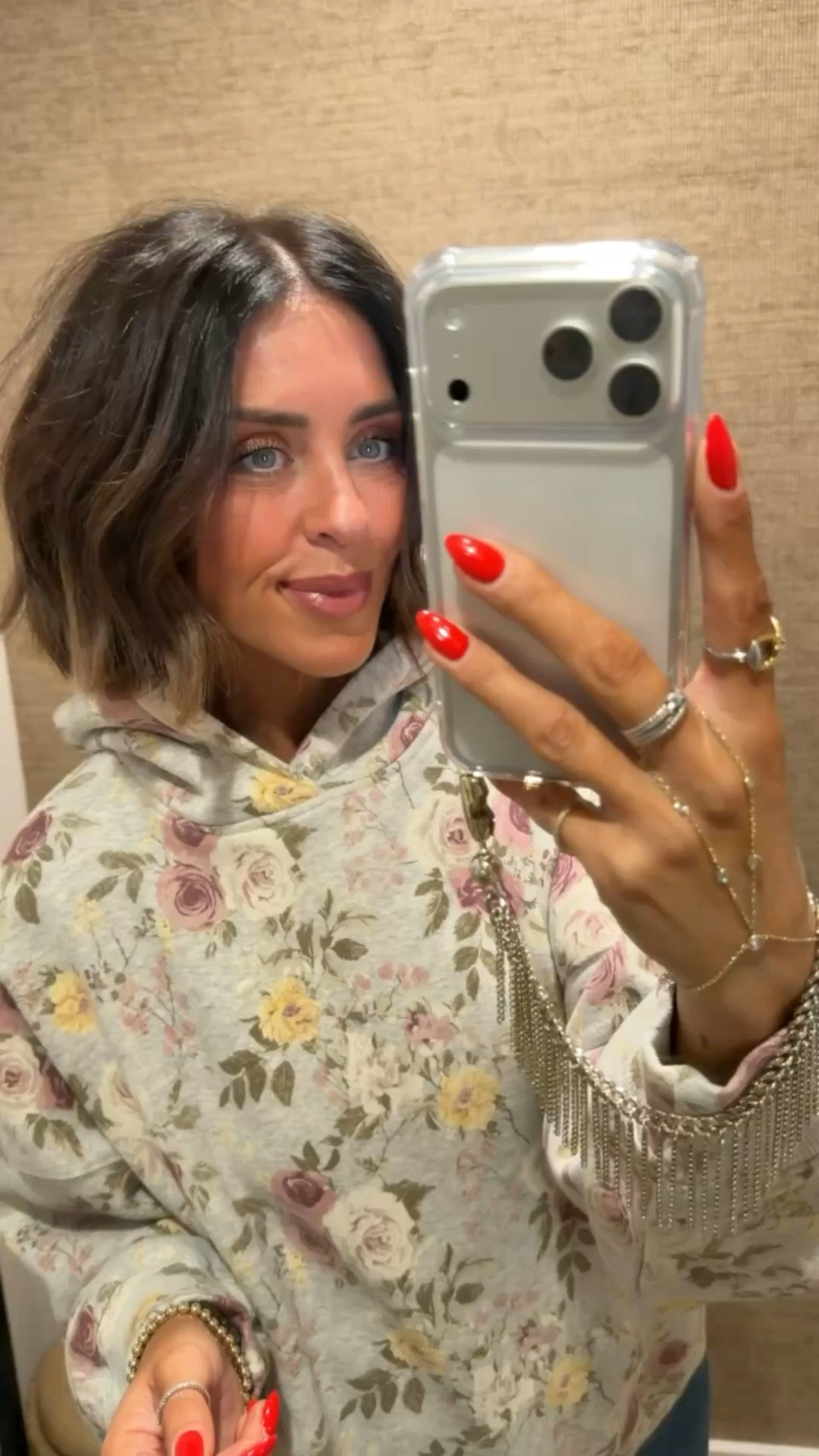 AF 25% off sale!! code: AFLTK
Sweatpants - size M
Baby tee - size M
Jeans - size 26 regular (ordered a long)
Sweater - sized up to a M
Mockneck - size S
Hoodie - size XL

#LTKSaleAlert #LTKootd #LTKmomlife

#LTKValentine