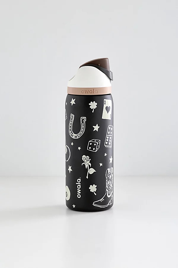 Owala UO Exclusive FreeSip 32 oz Water Bottle in Good Luck at Urban Outfitters | Urban Outfitters (US and RoW)