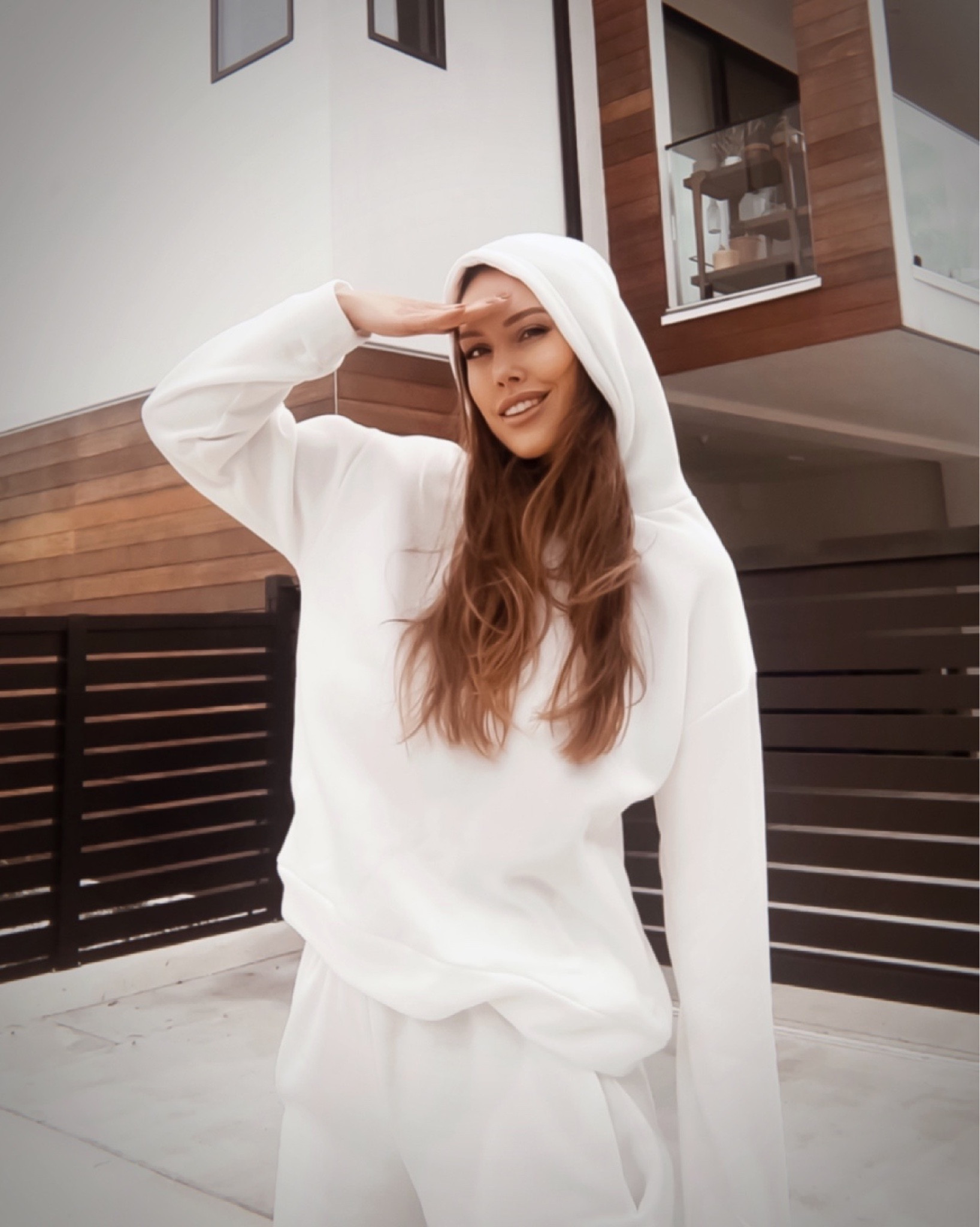 Cozy & comfy longewear hoody in white🤍

#LTKSale 

#LTKunder100 #LTKFind