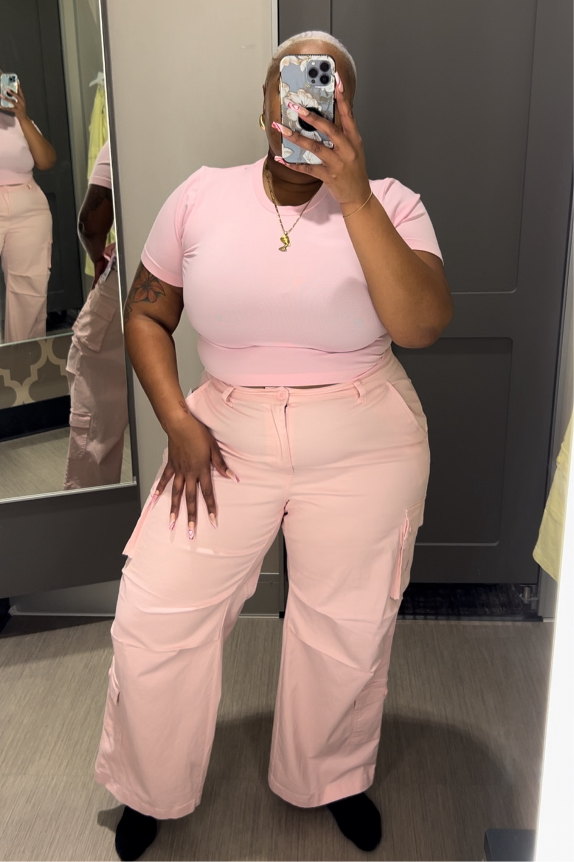 Pink | Pink Cargos

Top - XXL
Pants - 17

Plus Size in store Target Try on | Curvy Style | Curvy Outfit Ideas | MsKaiMichelle 

Target | Target Style |  Target Finds | Target Fashion | Spring 2024

#LTKtravel #LTKstyletip #LTKplussize