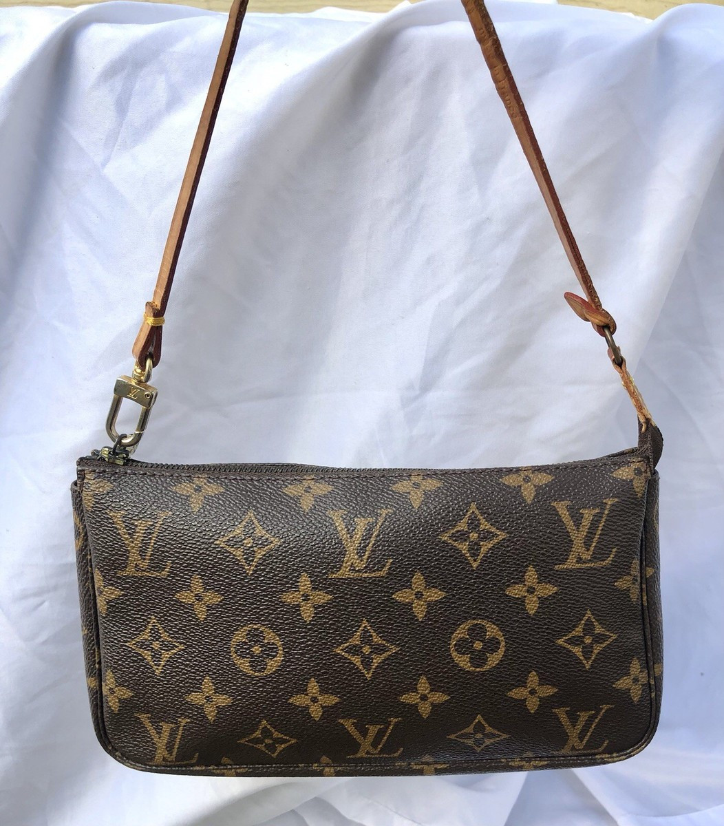 AUTHENTIC Louis Vuitton Pochette Accessoires Handbag Monogram Vintage AR0926 | eBay US