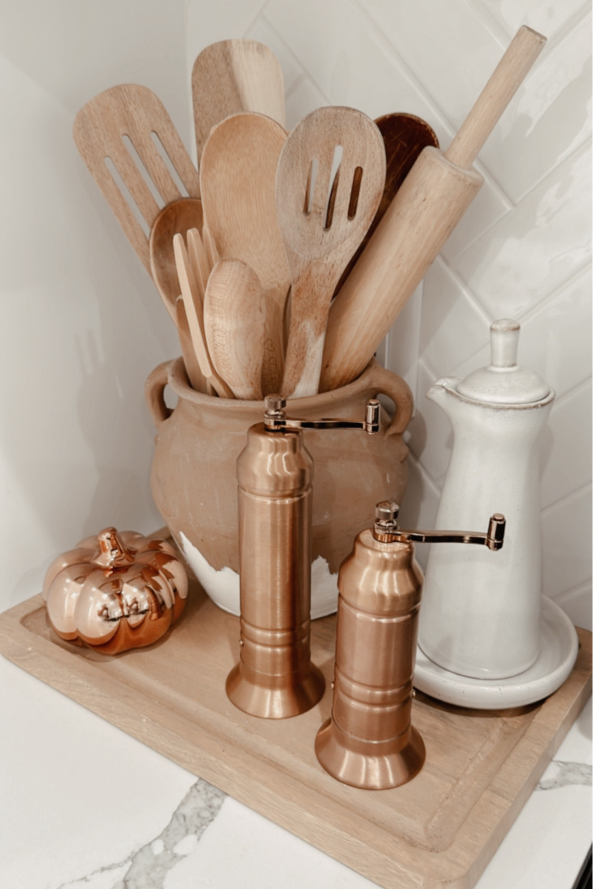 This Beautiful Salt & Pepper Crack Grinder are just perfect 🤎🤎🤎

#LTKHome #LTKFallSale #LTKSeasonal