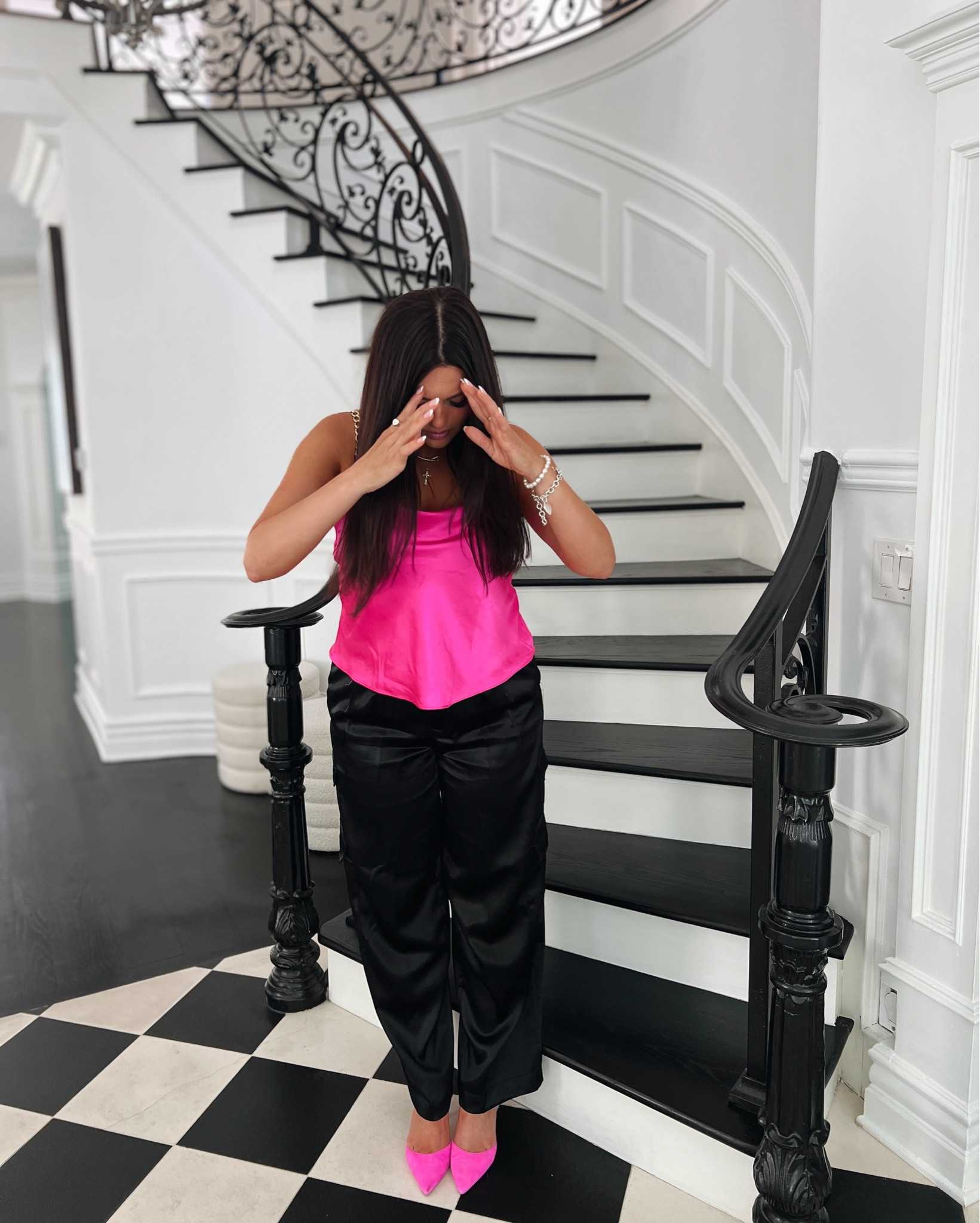 Outfit of the day for real estate open house!! 

• top - TJ Maxx [bought in spring of 2024]
• pants - Target [bought Fall of 2024]
• shoes - DSW [linked exact]


#LTKWorkwear #LTKFindsUnder100 #LTKMidsize