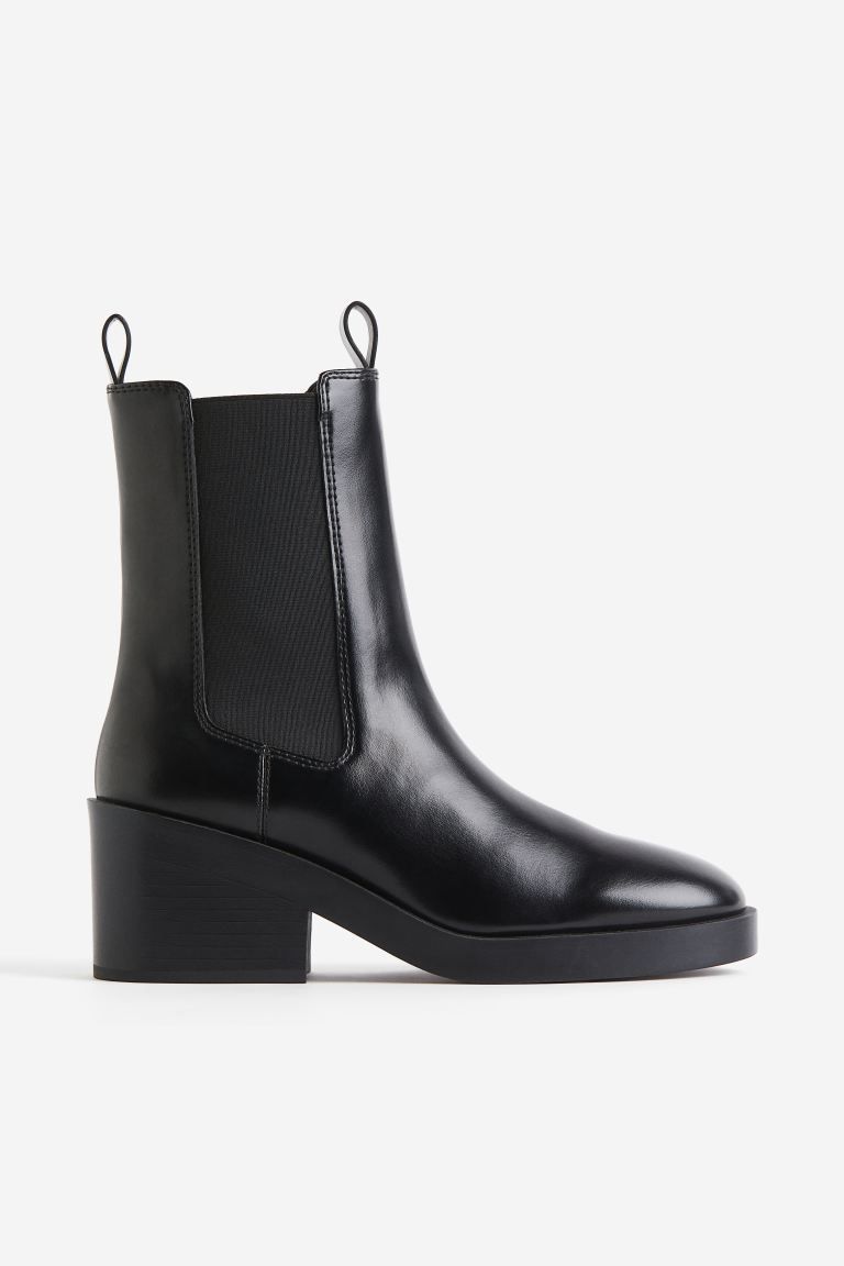 Chelsea Boots with Heel | H&M (US + CA)