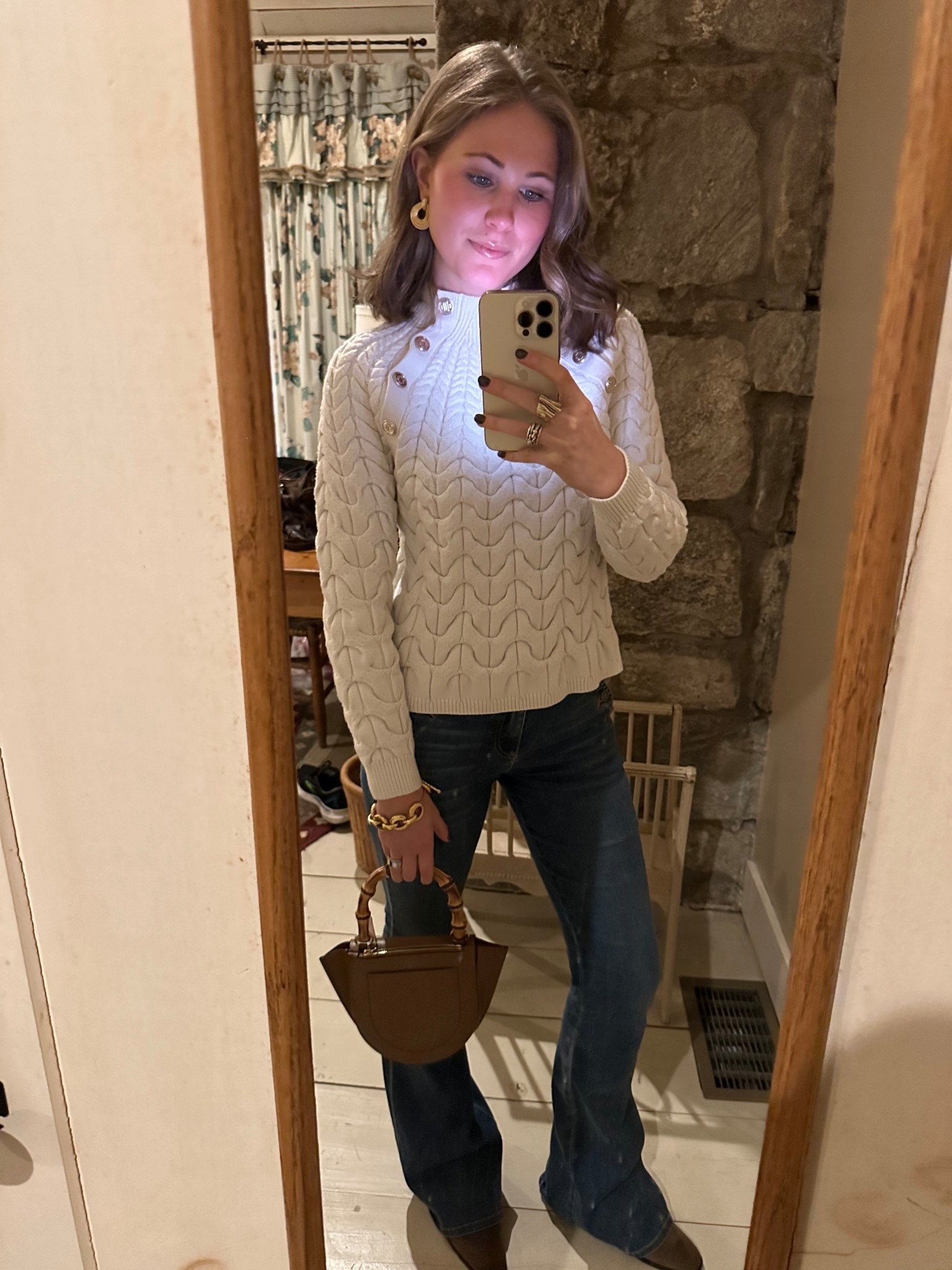 Otw to support small businesses! #ootd

#LTKCyberWeek #LTKgrwm #LTKdayinmylife