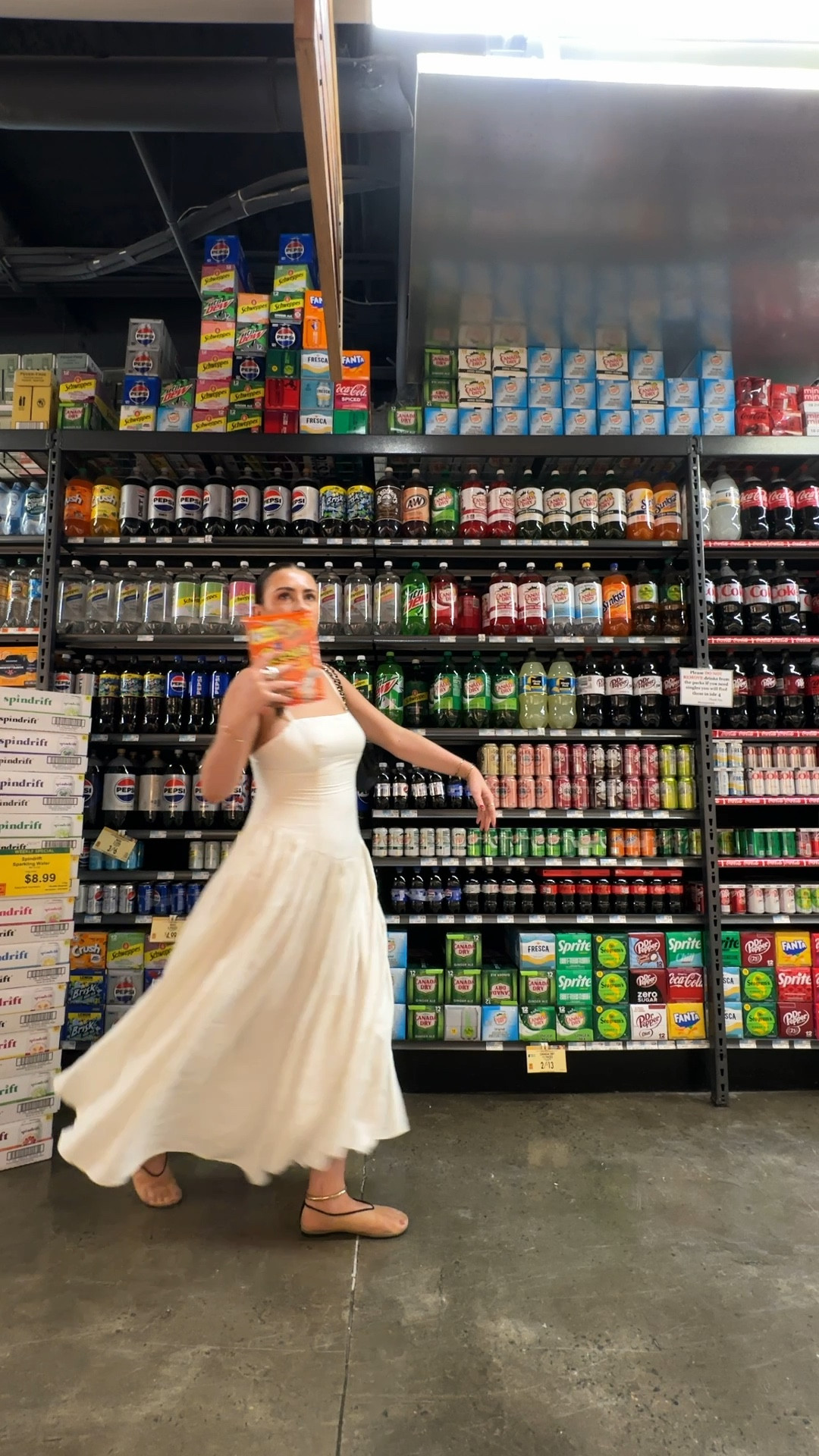 Sarah in another white dress? Shocking 

#LTKSeasonal