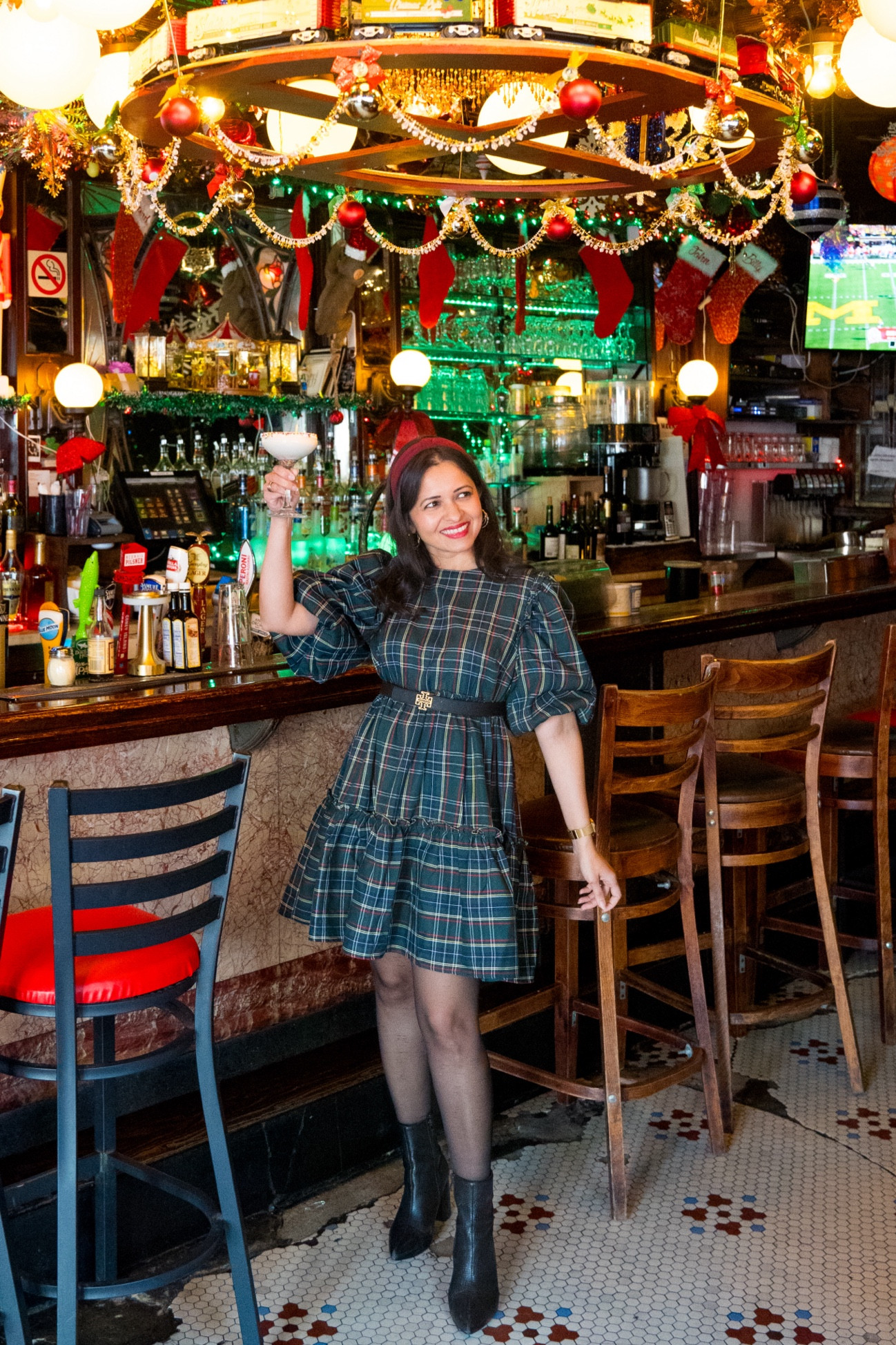 Plaid dress
Holiday dress 
Christmas dress 
Holiday style 
Christmas photoshoot 


#LTKHoliday #LTKfindsunder100 #LTKstyletip