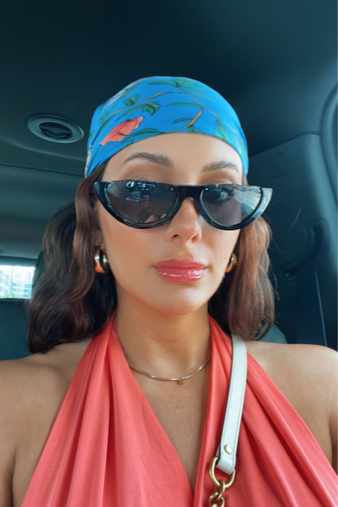 Crimped hair + head scarves 🤌🏽 Love this look for a boat day or a music festival! 

#LTKunder100 #LTKFestival #LTKstyletip