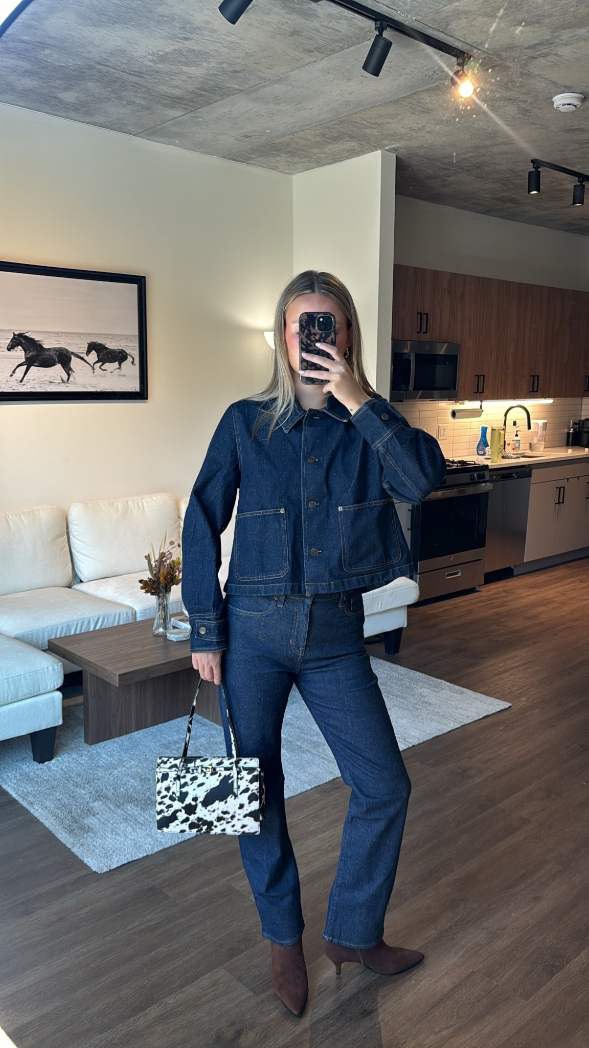 Wearing a small jacket and 26 in the jeans!! 

@jcrew #injcrew #ad

#LTKFallSale #LTKFindsUnder50 #LTKSeasonal