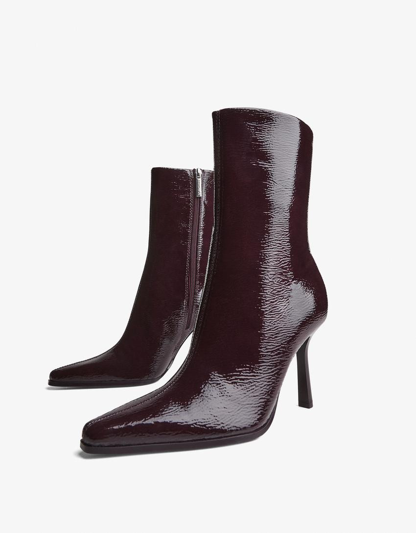 Embossed high-heel ankle boots - Women | Bershka GB