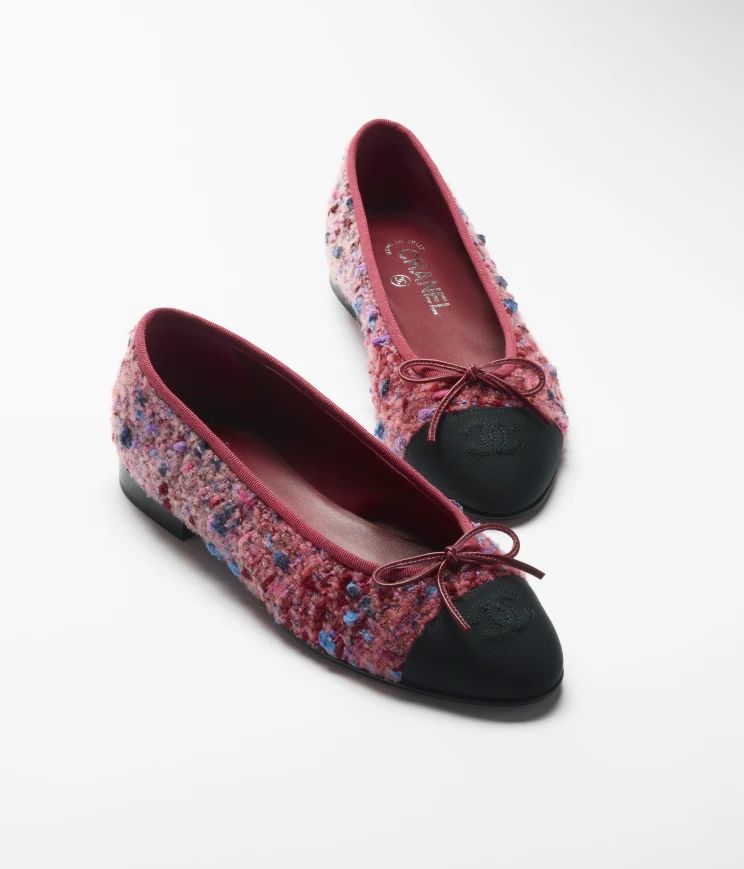 Ballerinas

            
		Tweed & Grosgrain
	
		Pink, Burgundy, Multicolor & Black | Chanel, Inc. (US)