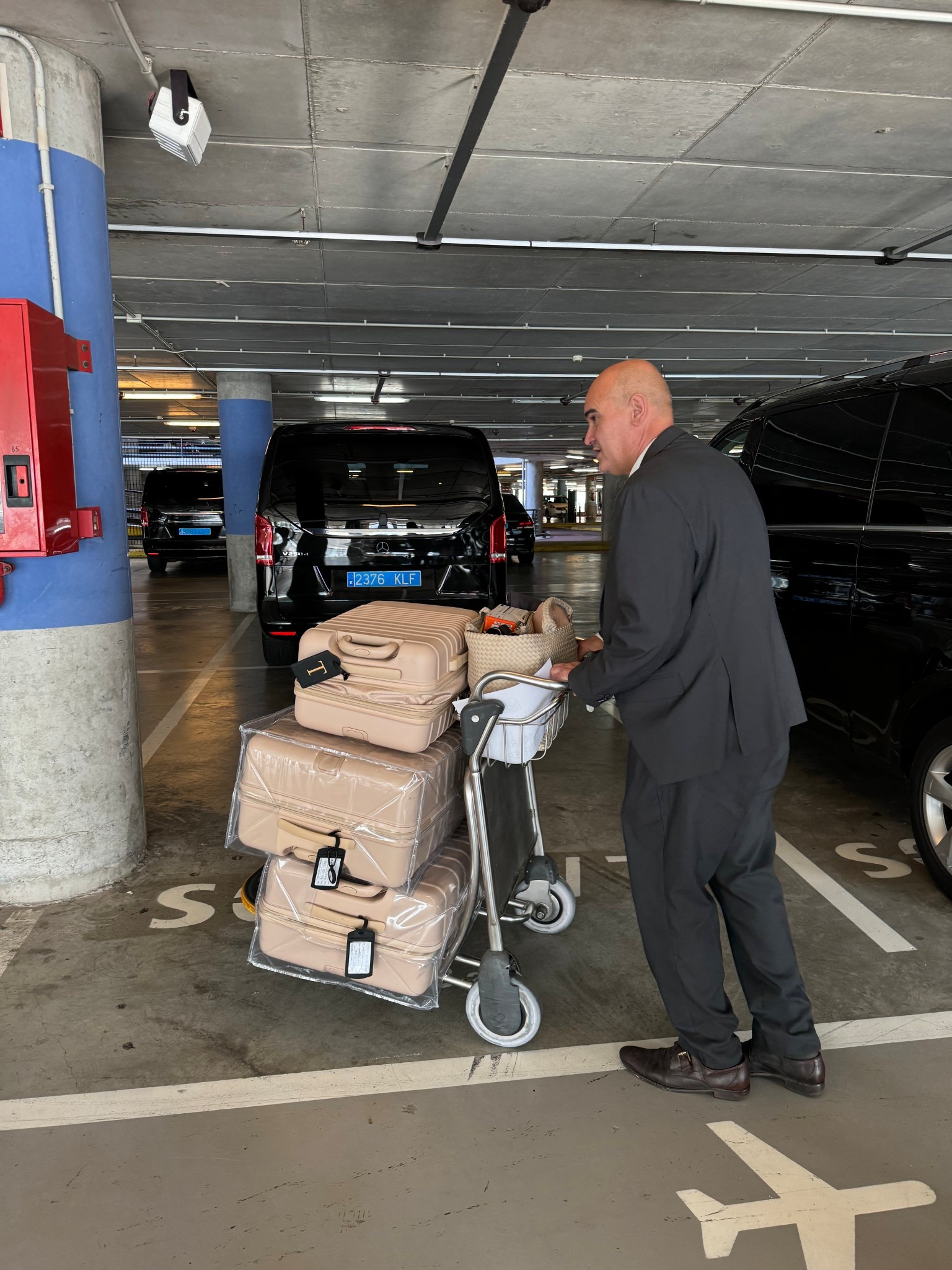 My favorite luggage is on sale! 20% off Beis virtual warehouse sale 

#LTKTravel #LTKSaleAlert