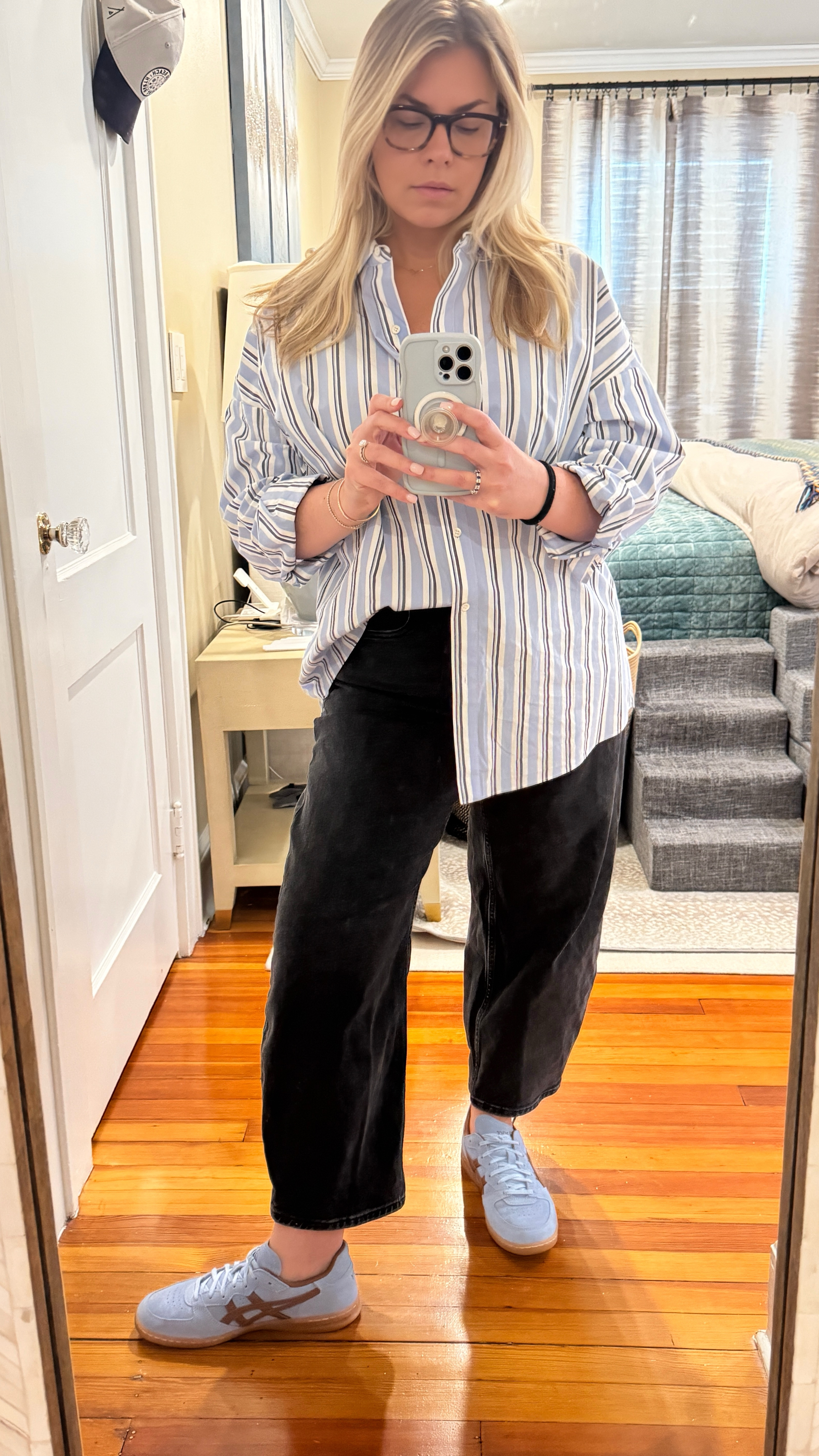 Feel like Elvis in my blue suede shoes

Work outfit casual sneakers blue 

#LTKWorkwear