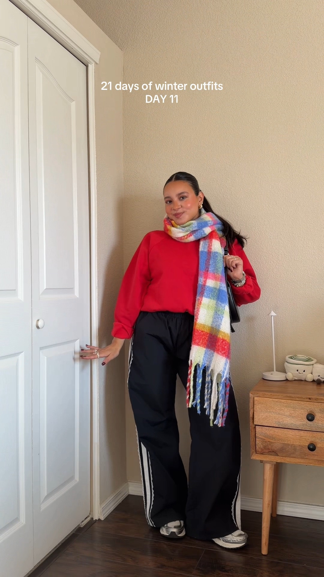 cozy ootd🧸🧣 — wearing top in size x-small + sweatshirt in size medium + pants in size small + scarf is old from Aerie + bag is Polene

#LTKootd #LTKValentine #LTKSeasonal