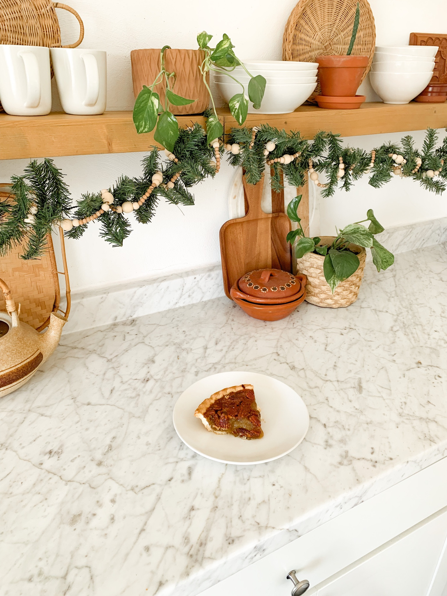 Linking some cute boho kitchen and Christmas decor finds! 🧡🎄

#LTKHoliday #LTKCyberweek #LTKhome