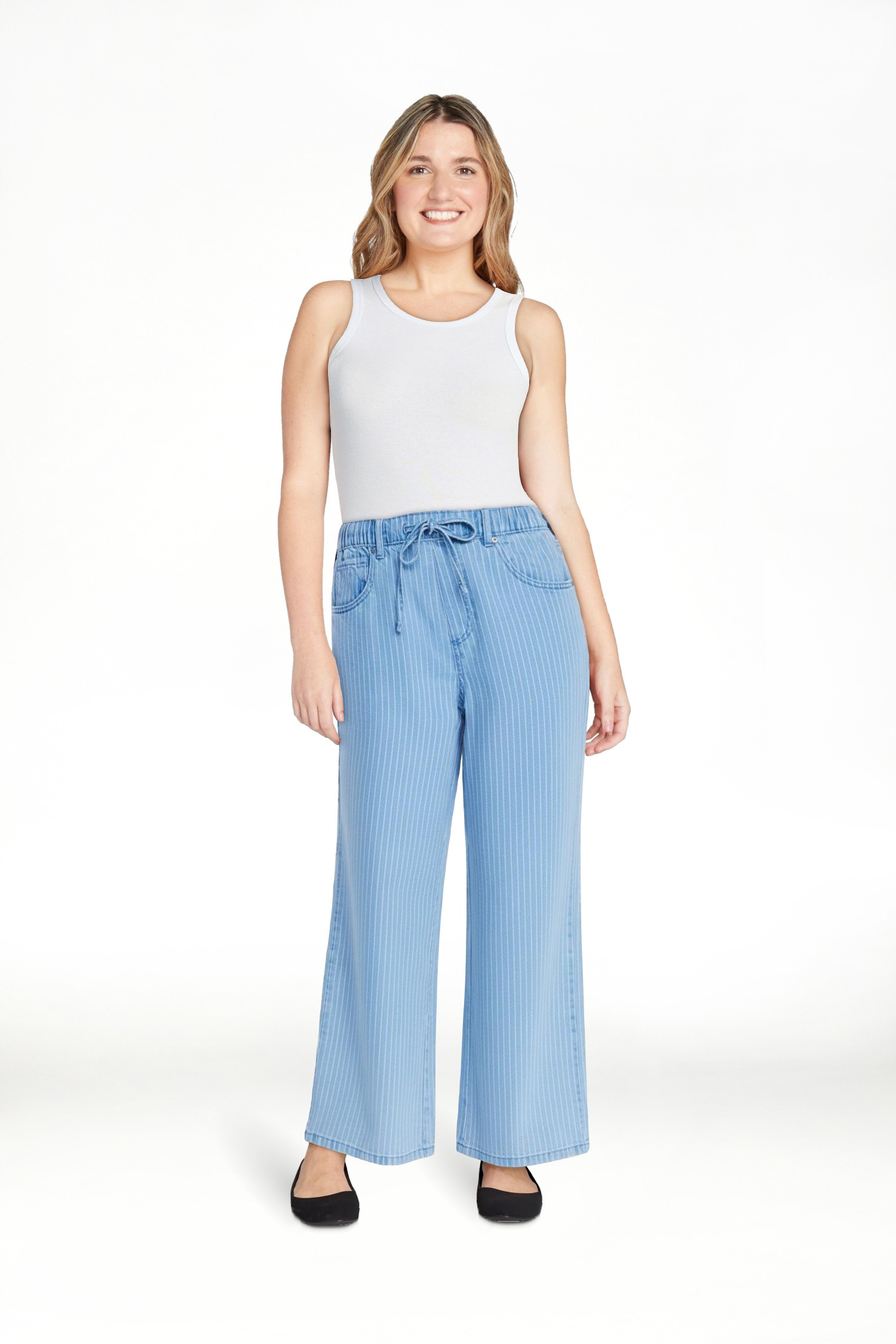 Free Assembly Women's and Women's Plus Striped Wide Leg Relaxed Jeans with Elastic Waist, Sizes X... | Walmart (US)