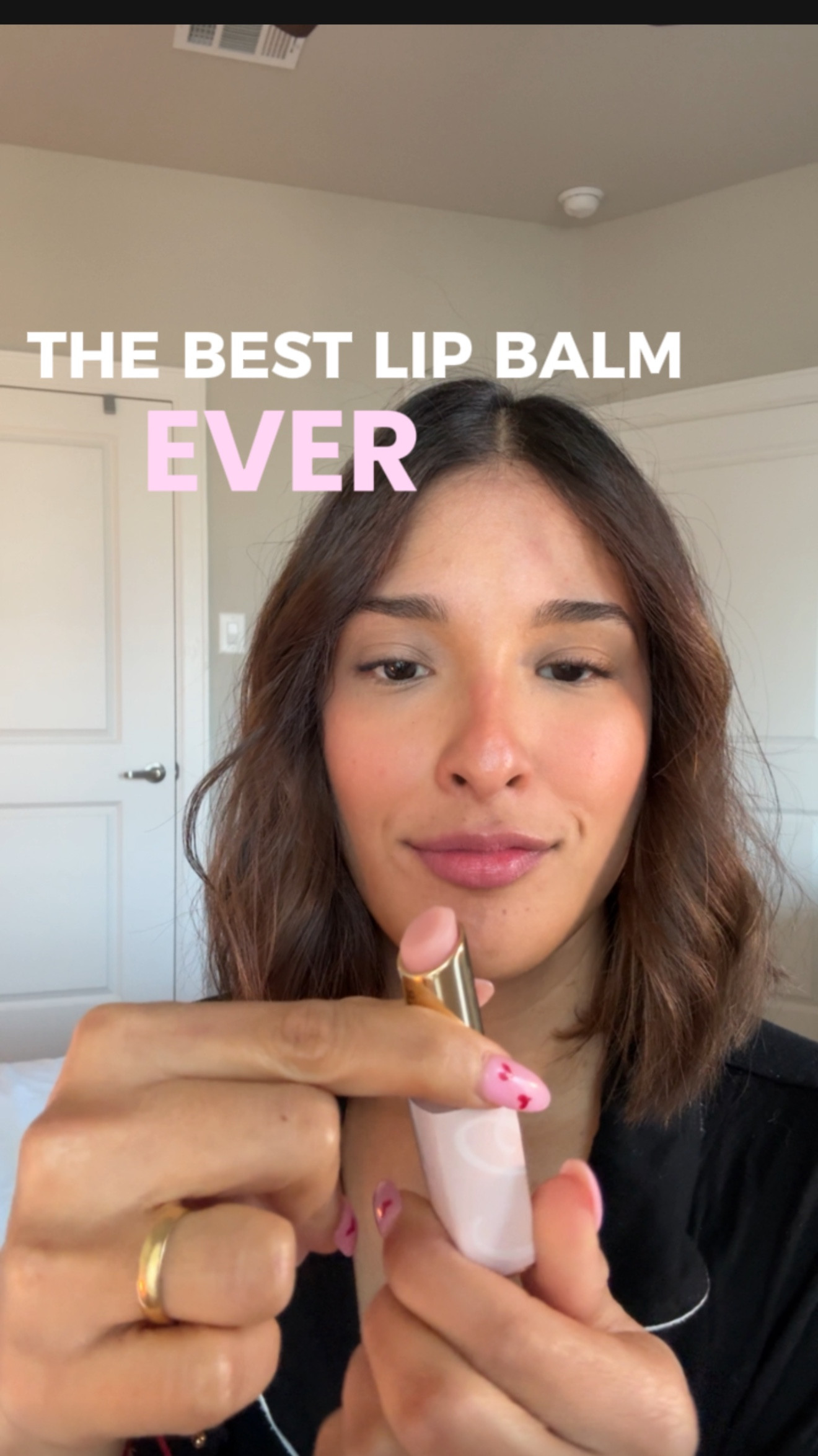 NECESITAS este nuevo lip balm de @esteelauder por que es todo lo que está bien, definitivamente tengo nuevo lip balm favorito y desaparece esa apariencia seca agrietada de los labios para darles un brillo natural Y JUGOSO✨ i’m in love!!!

link en mi bio 🔗

cuéntame que tal te pareció? 👇🏼

#LipsToEnvy #PureColorEnvy #EsteeLauder #GiftedByEstéeLauder #beauty #lipbalms #lifestyle