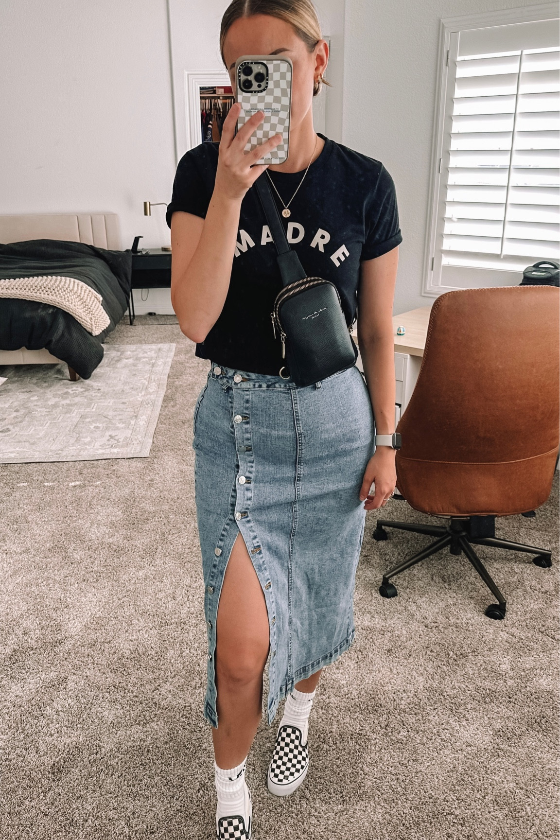 Top: S (from @littlemamashirtshop! Link is in my “outfit links” highlight on IG. code: CASSIE10 for 10% off)
Skirt: M
Shoes: 7

#LTKunder50