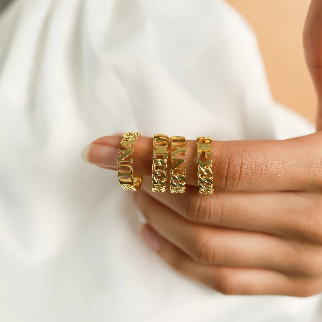 Curb Chain Name Ring by Caitlynminimalist Curb Link Name Ring Custom Name Ring Bridesmaid Gifts R... | Etsy (US)