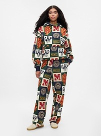 Gap × Disney Logo Baggy Sweatpants | Gap (US)