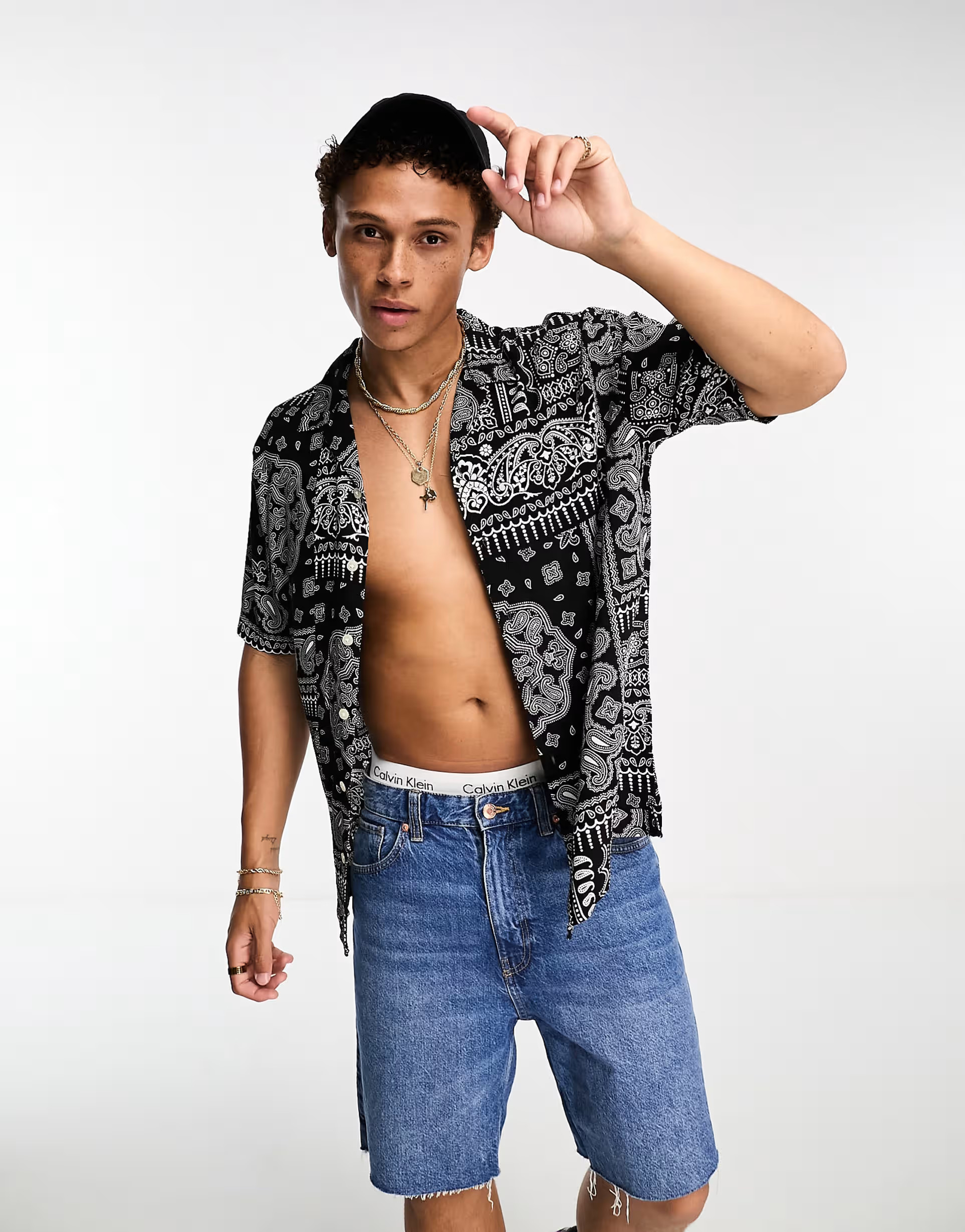 Jack & Jones Originals oversized revere collar shirt in black bandana print | ASOS (Global)