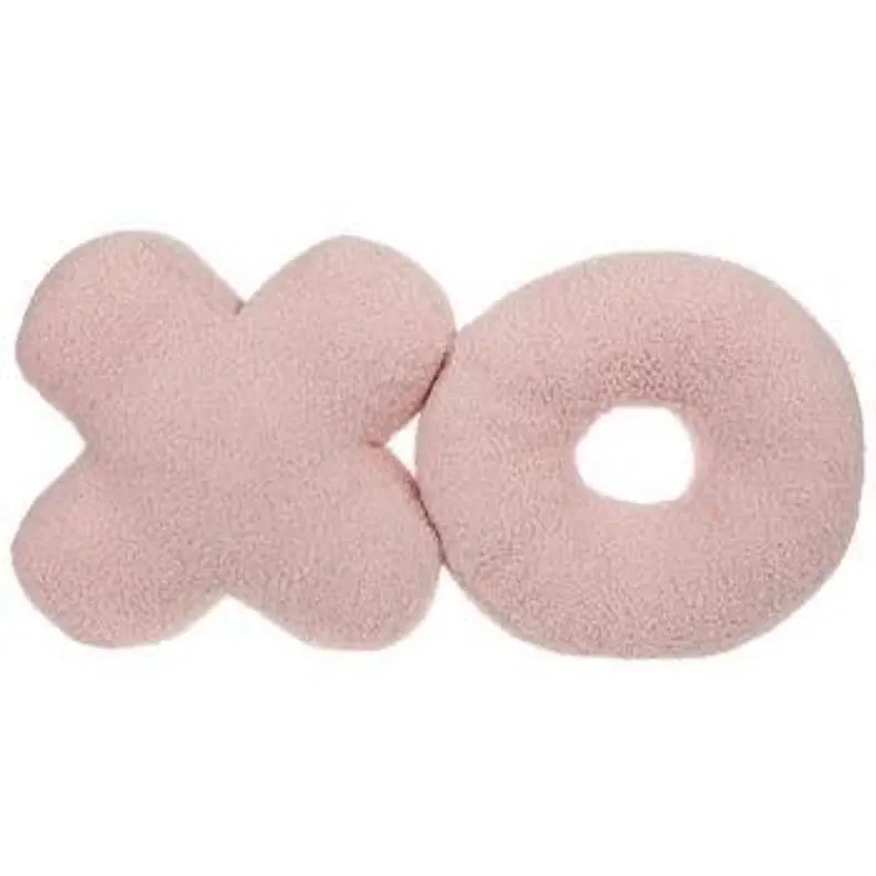 XO Pillow | Etsy (Global)