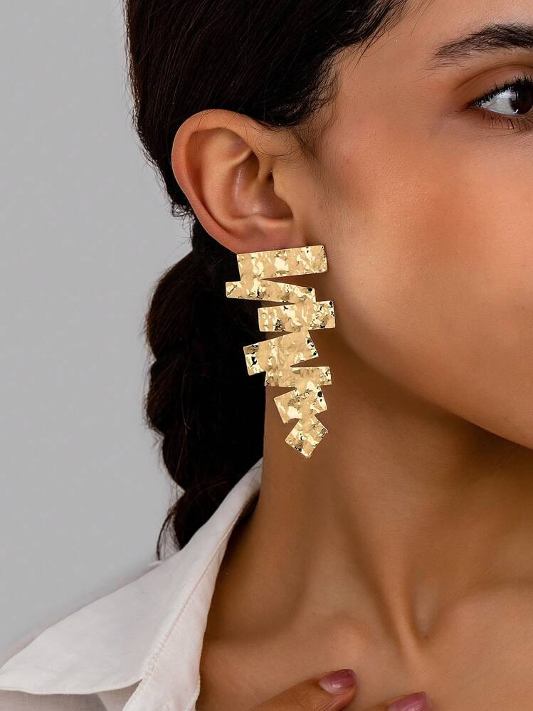 1 Pair Asymmetrical Geometric Vintage Style Exaggerated Earrings For Women | SHEIN