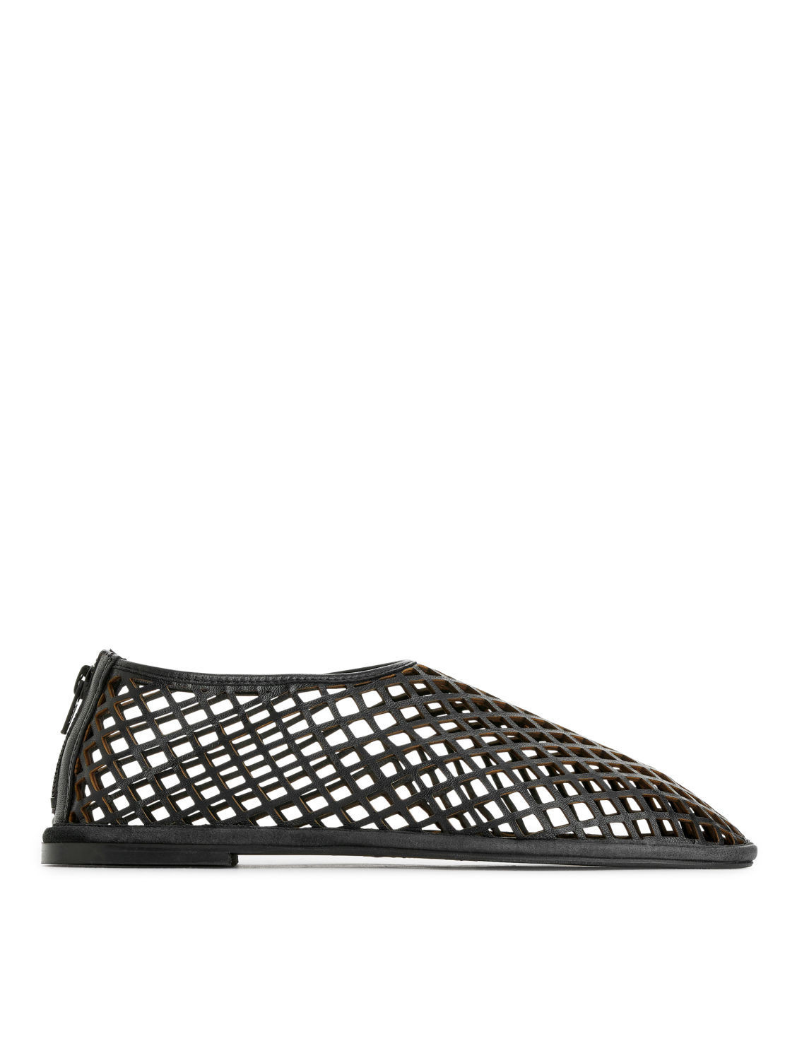 Cut-Out Leather Flats - Black | ARKET (US&UK)