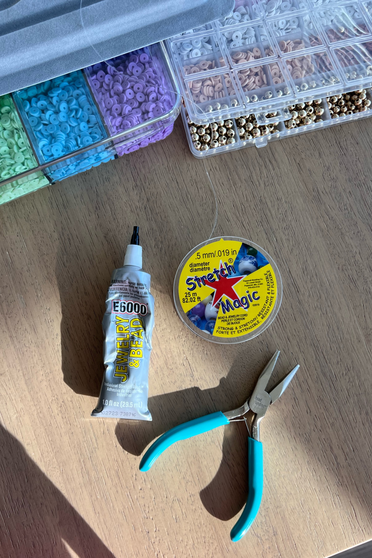 Make your own bracelets!! 🫶🏻