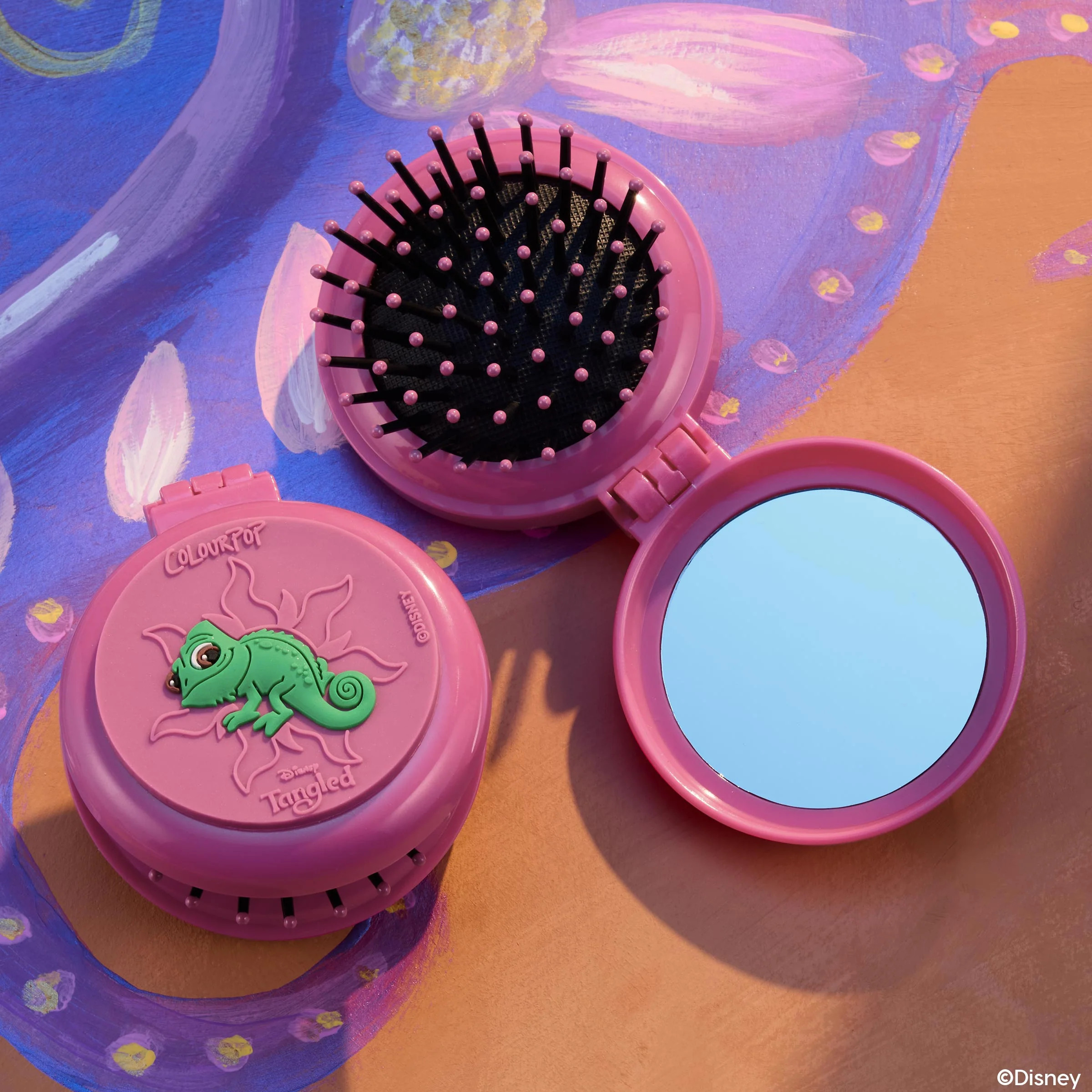 Tangled Pascal Hair Brush | Colourpop