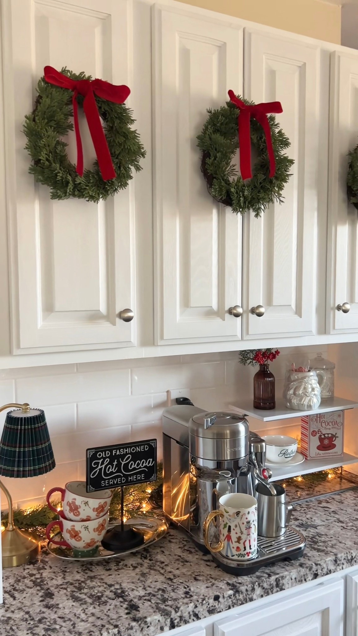 Holiday coffee bar 🎅🏻🎄☕️

#LTKSeasonal #LTKHome #LTKHoliday