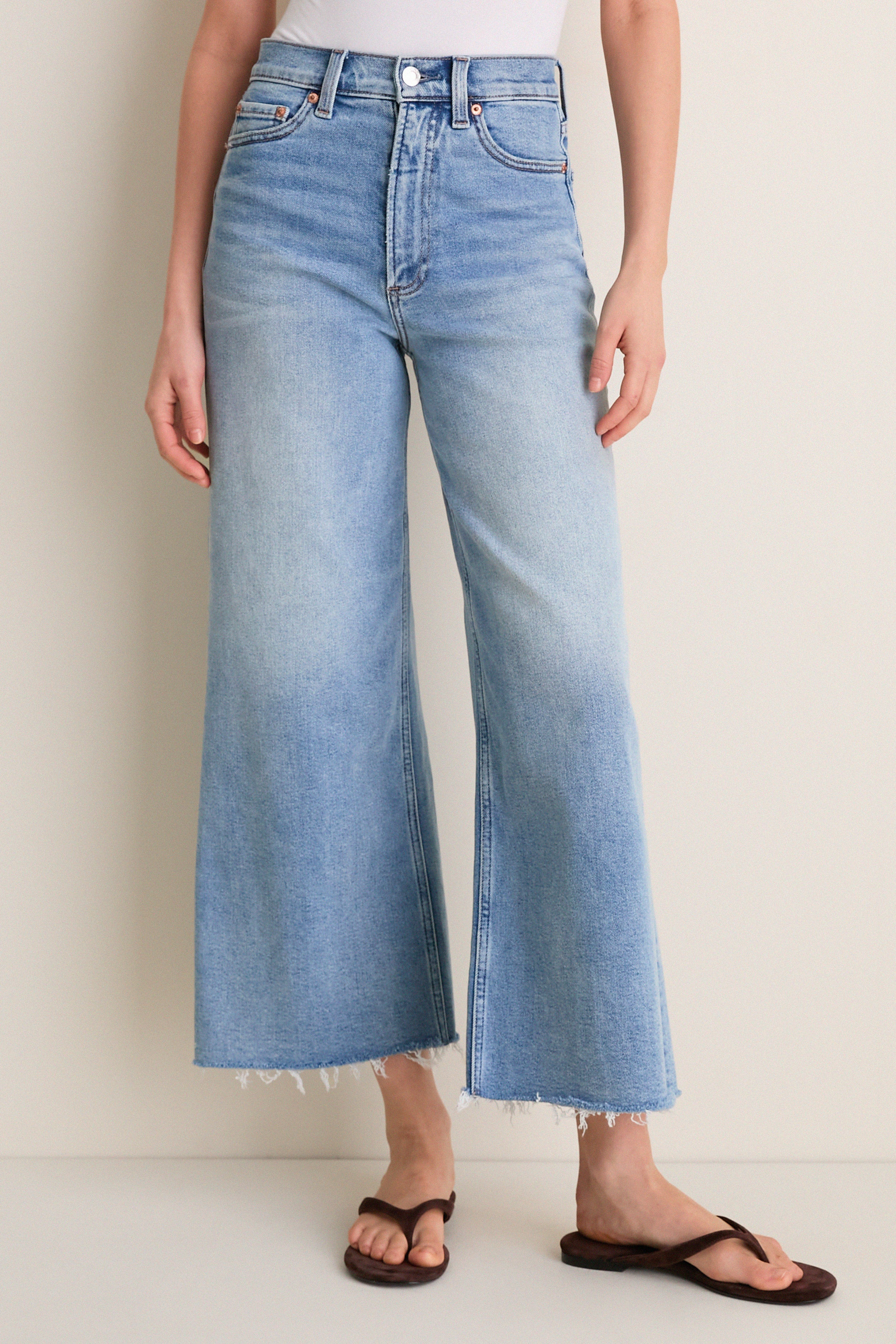 Bistro High Rise Ultra Wide Leg Lana Crop | Tuckernuck (US)