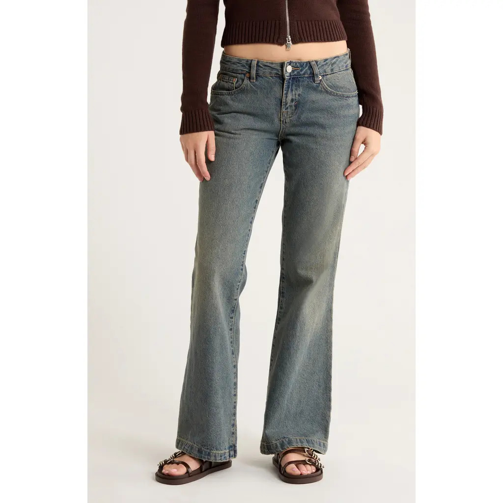 PacSun Jade Low Rise Bootcut Jeans in Medium Indigo at Nordstrom Rack, Size 25 | Nordstrom Rack